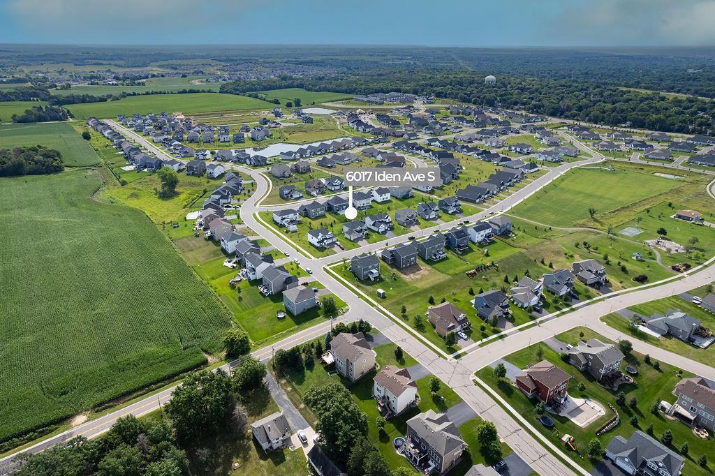 6017 Iden Avenue S