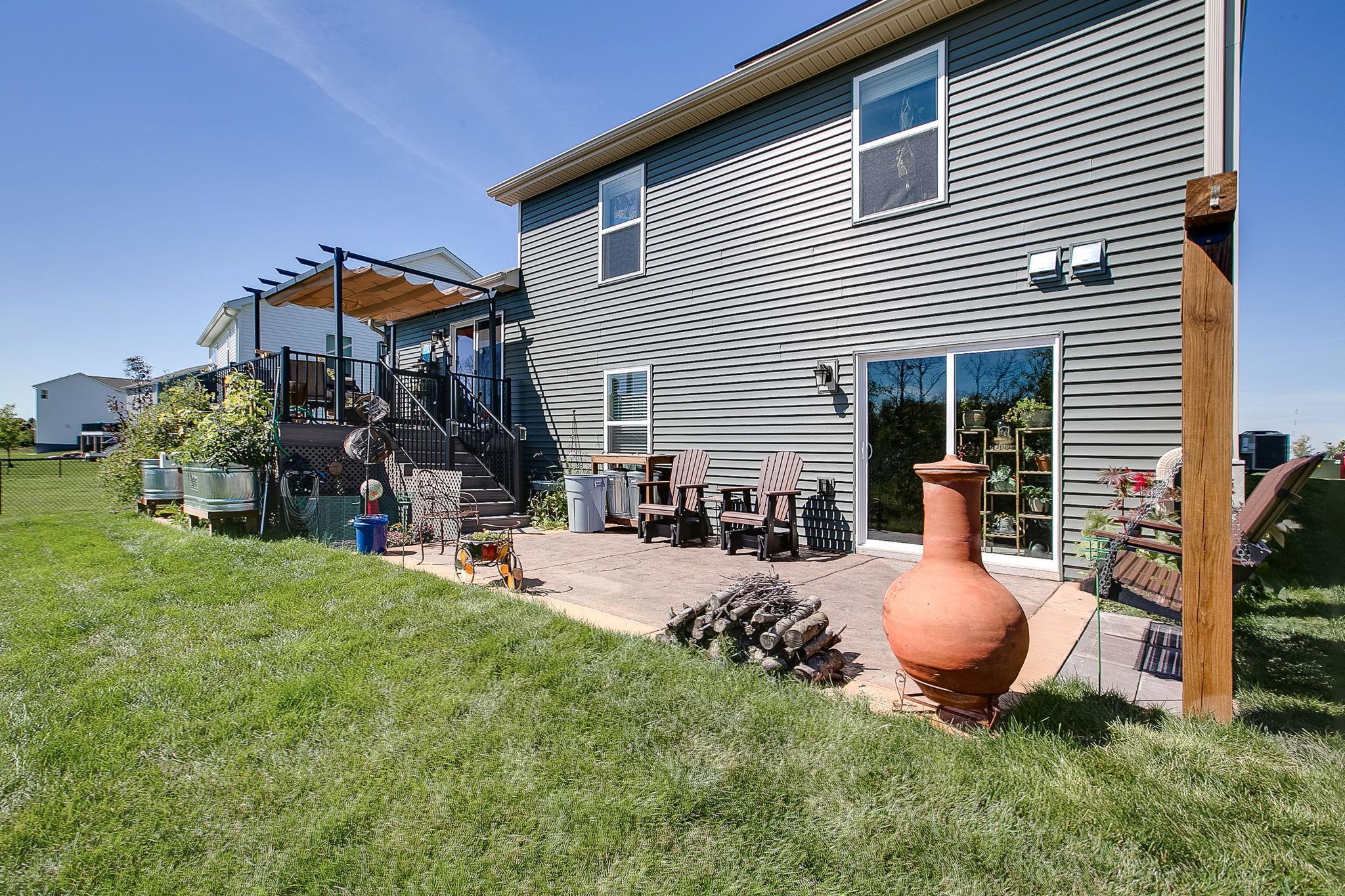 16109 Fairoaks Avenue N