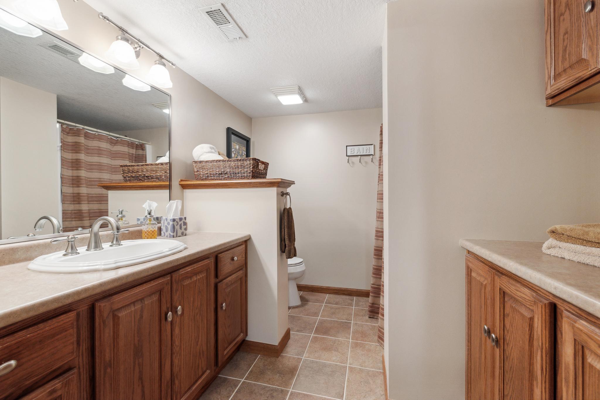 10500 Glen Eagle Road