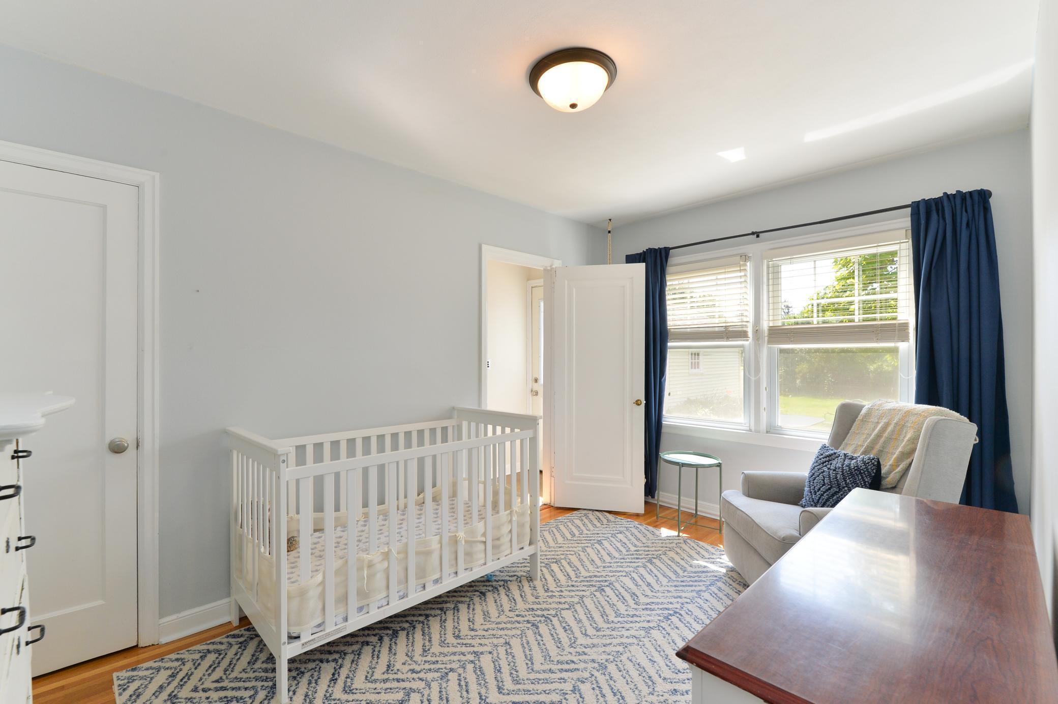 796 Cottage Avenue W