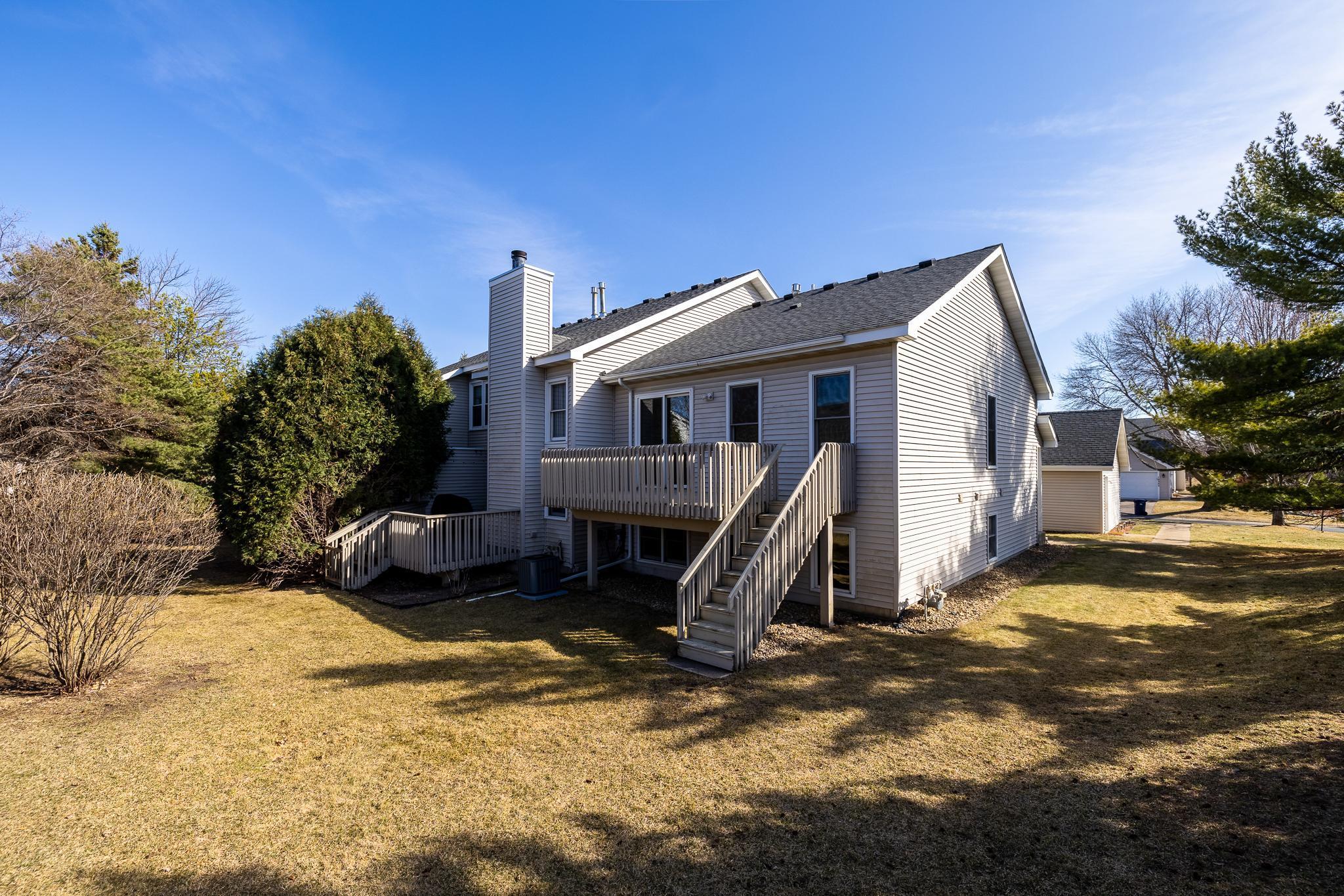 10316 Arrowwood Drive