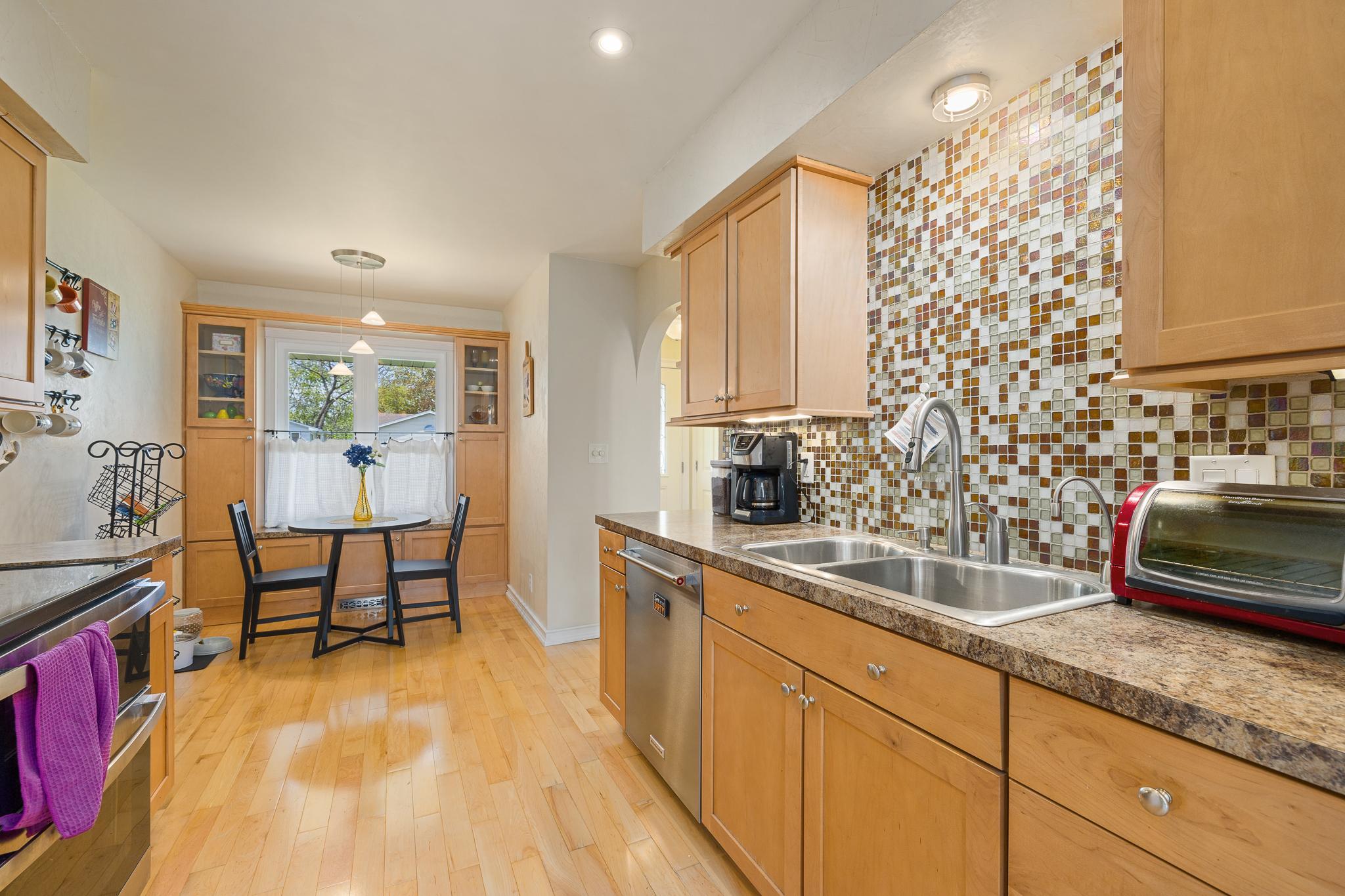 1988 Arkwright Street