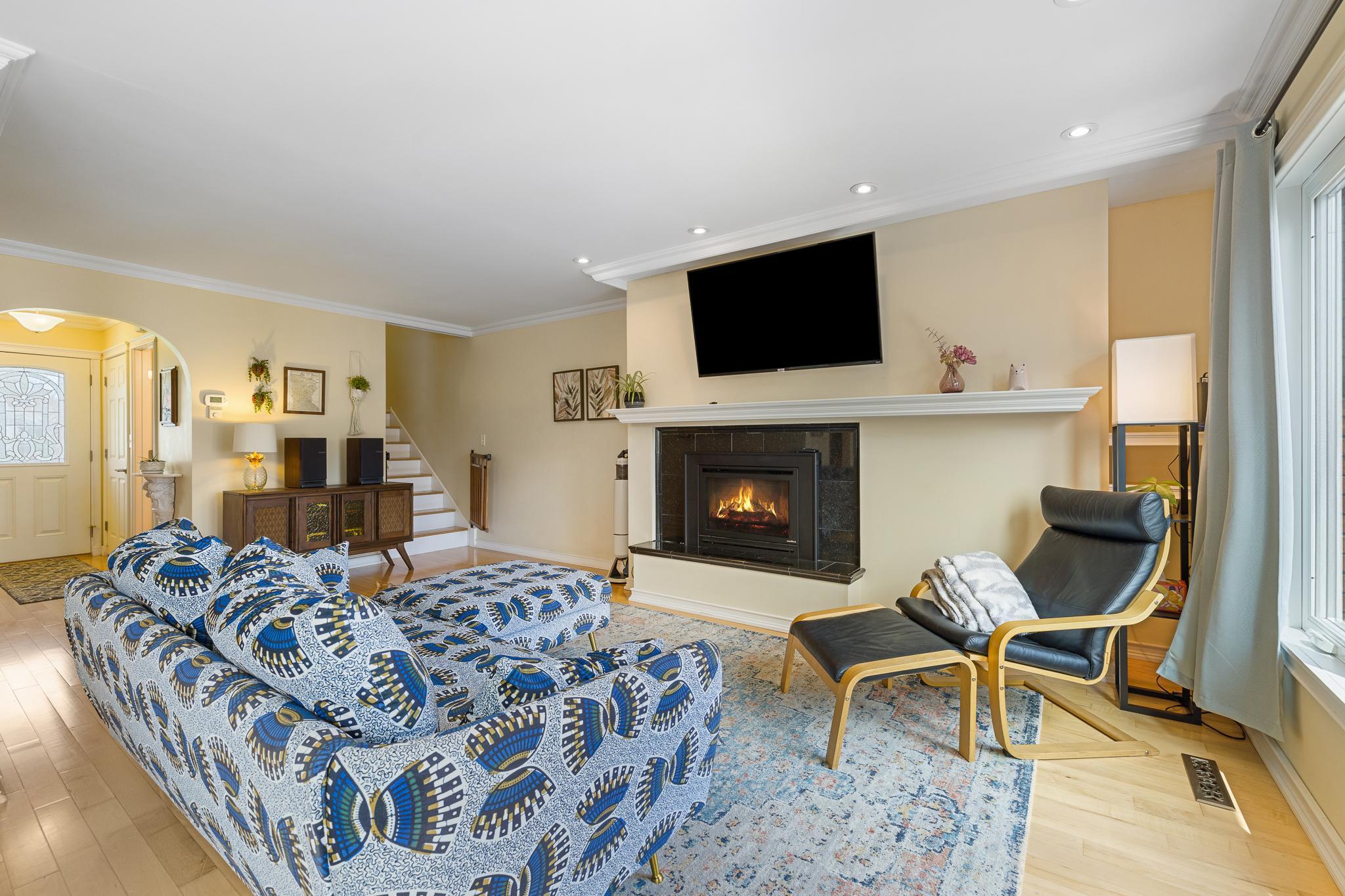 1988 Arkwright Street