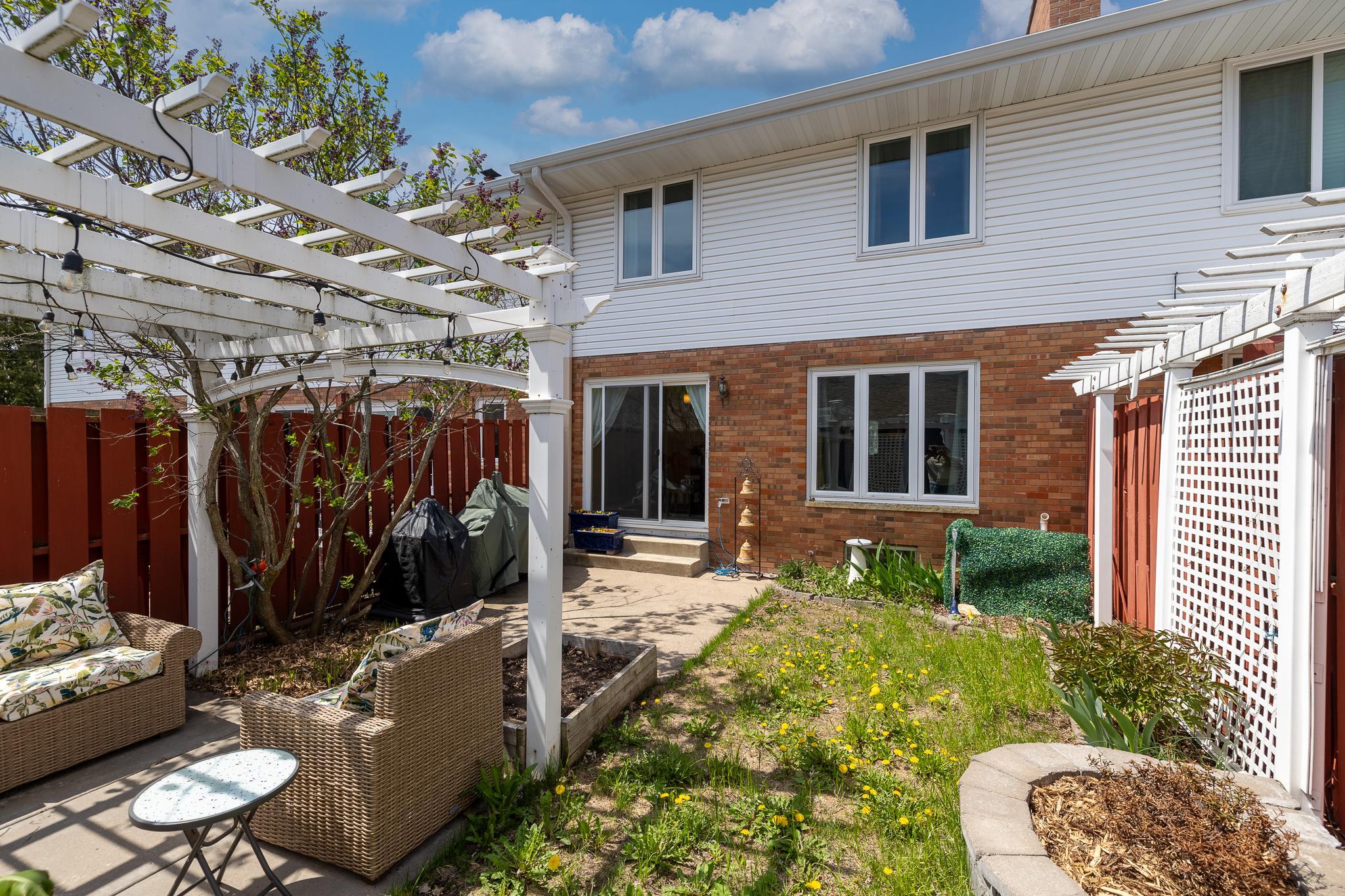 1988 Arkwright Street