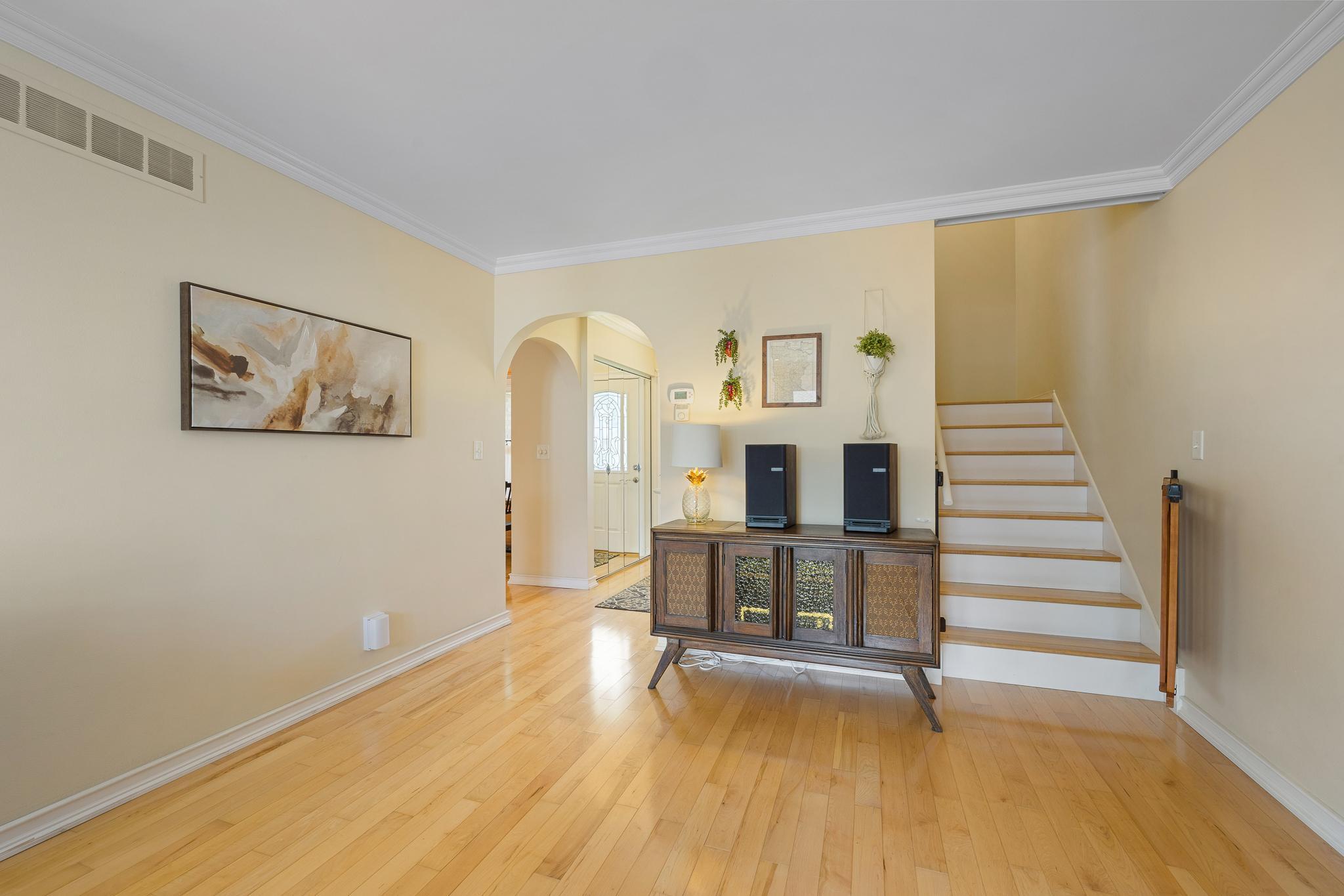 1988 Arkwright Street