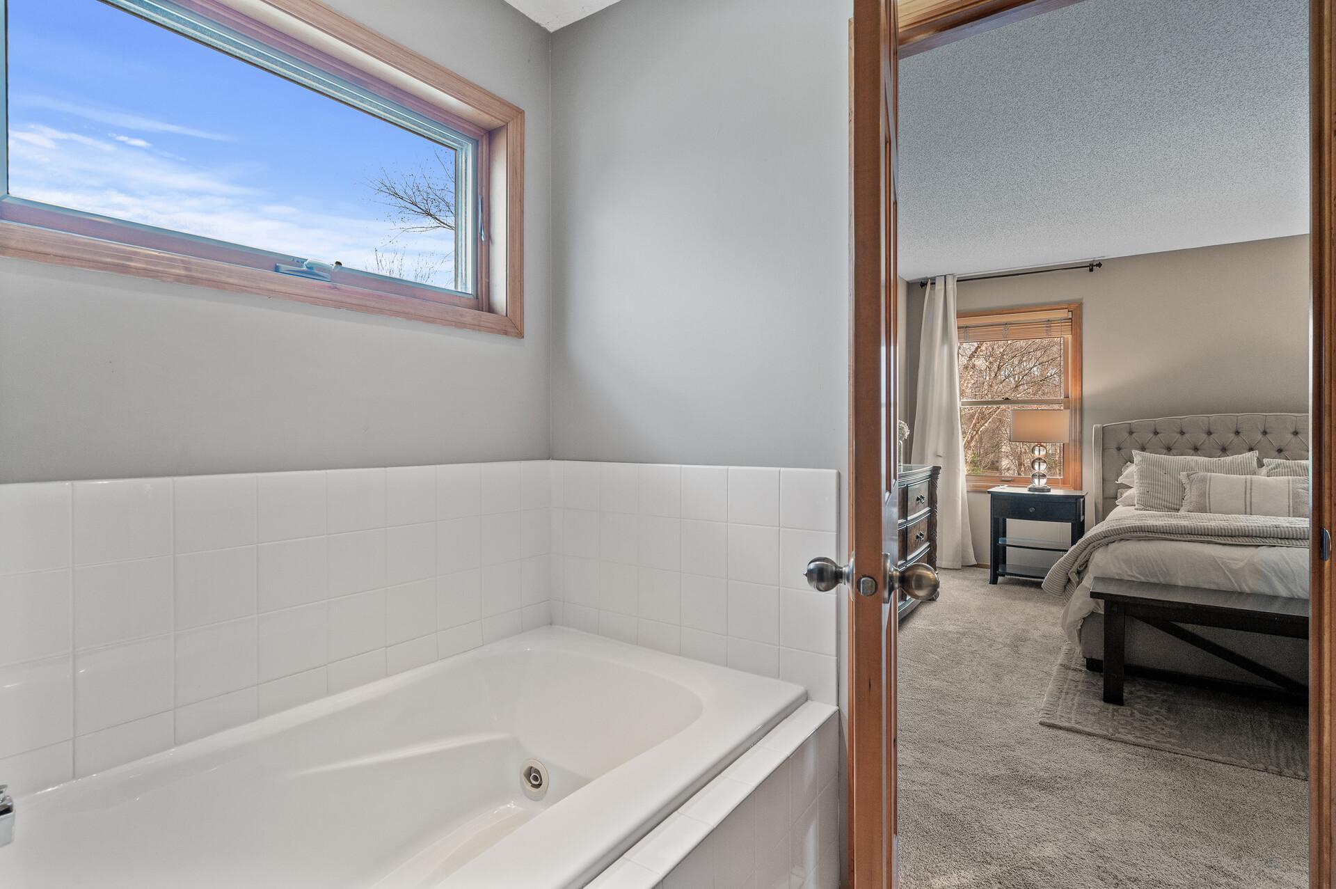 10163 Bald Eagle Trail