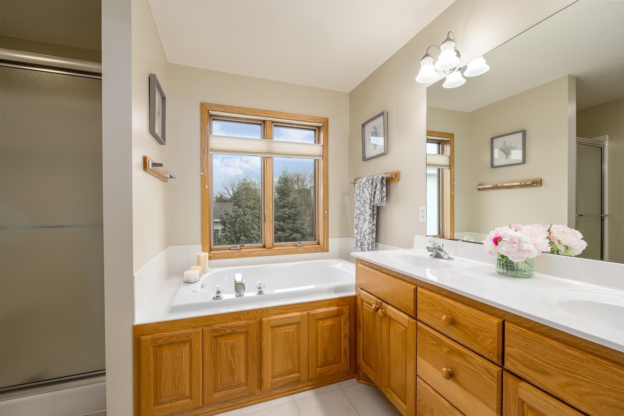 10611 Golden Eagle Trail