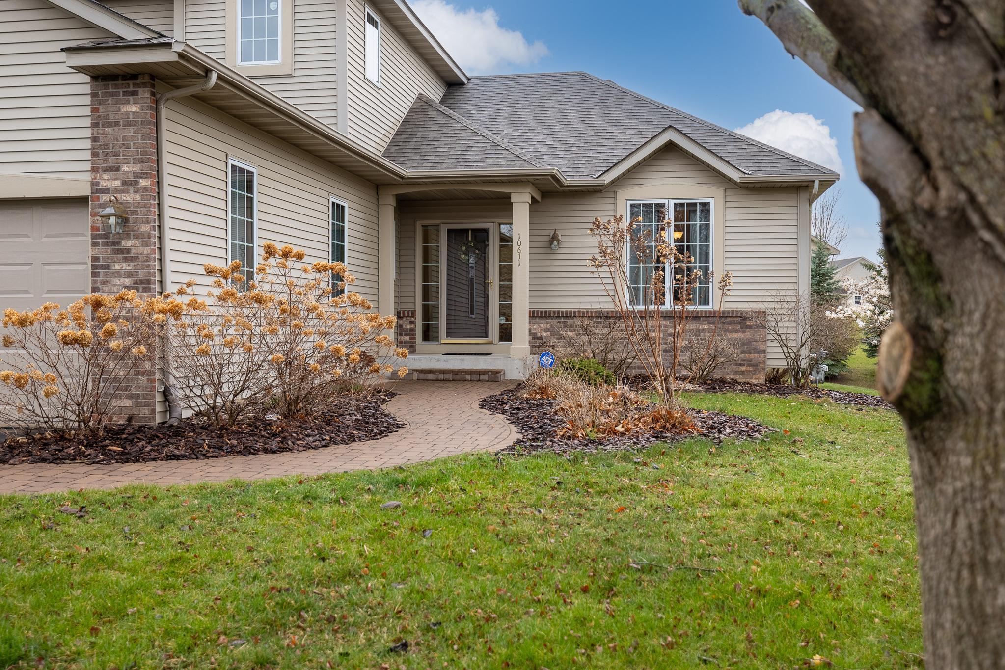 10611 Golden Eagle Trail