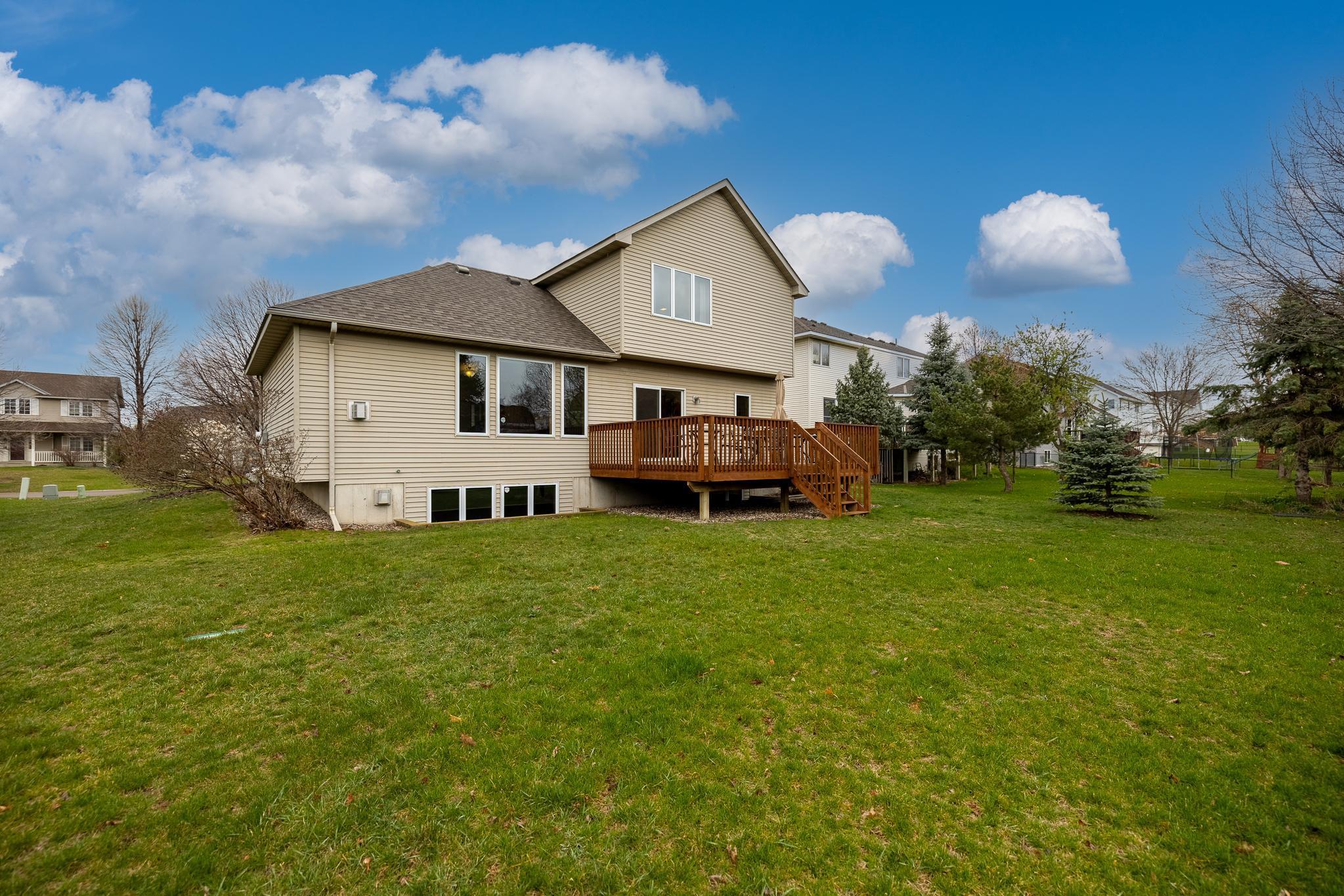 10611 Golden Eagle Trail