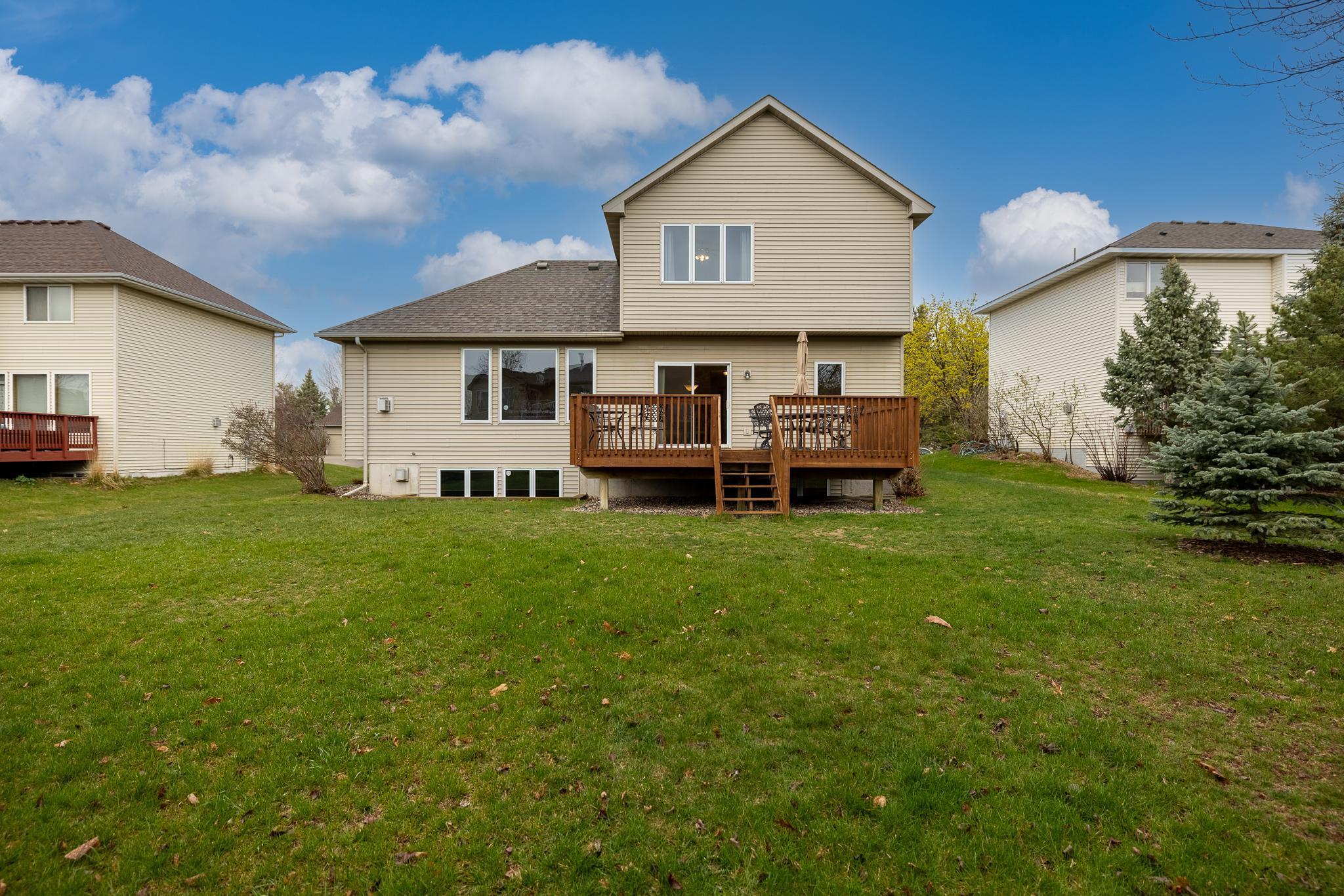 10611 Golden Eagle Trail