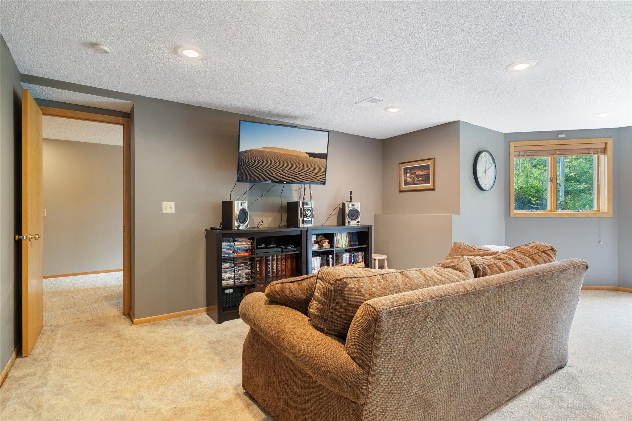 13877 17th Street N