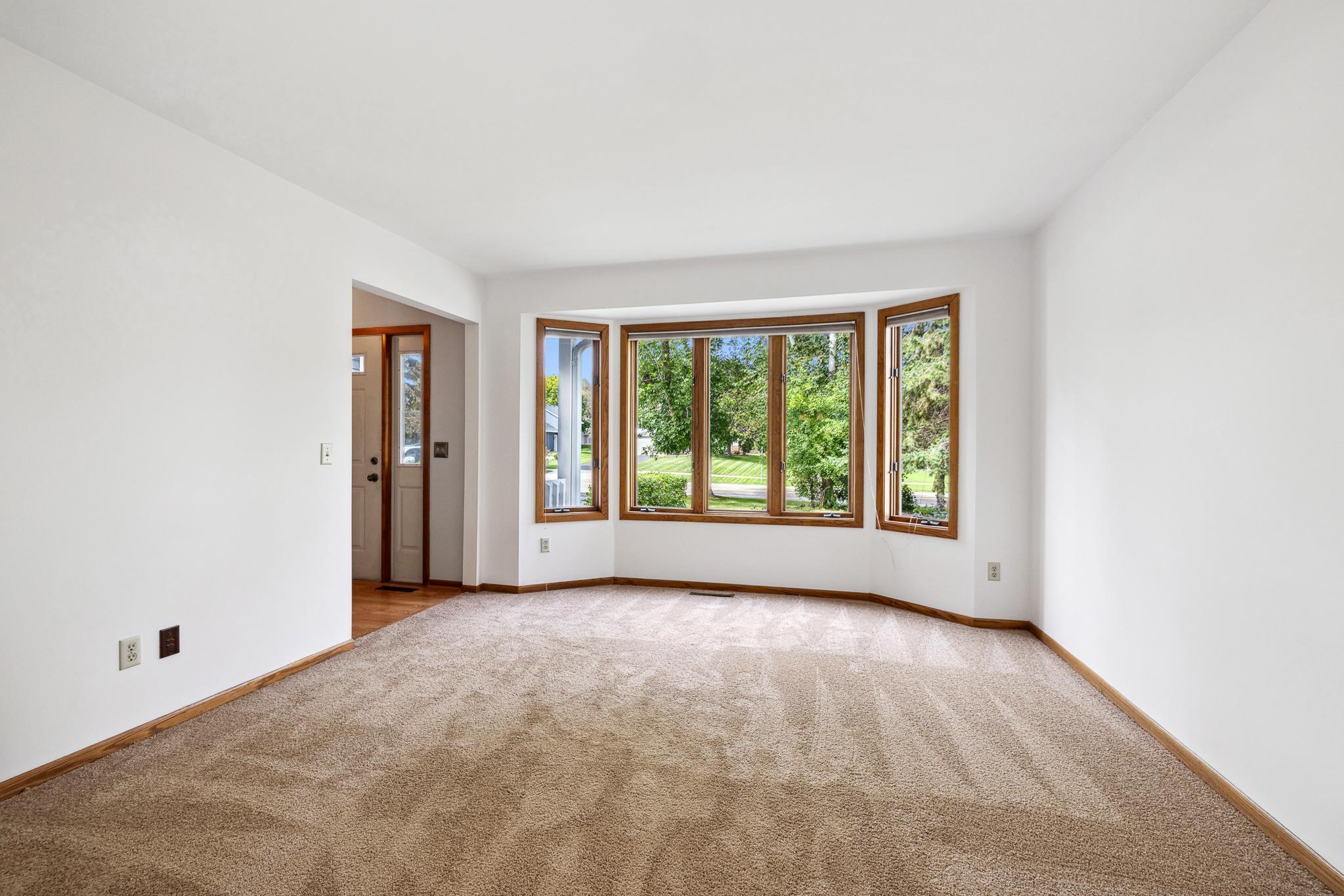 2915 Wimbledon Drive