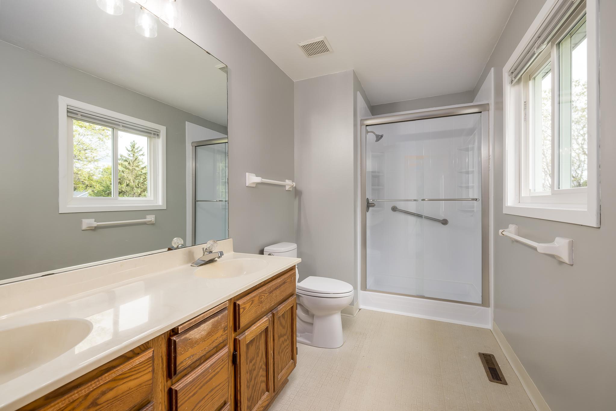 2915 Wimbledon Drive