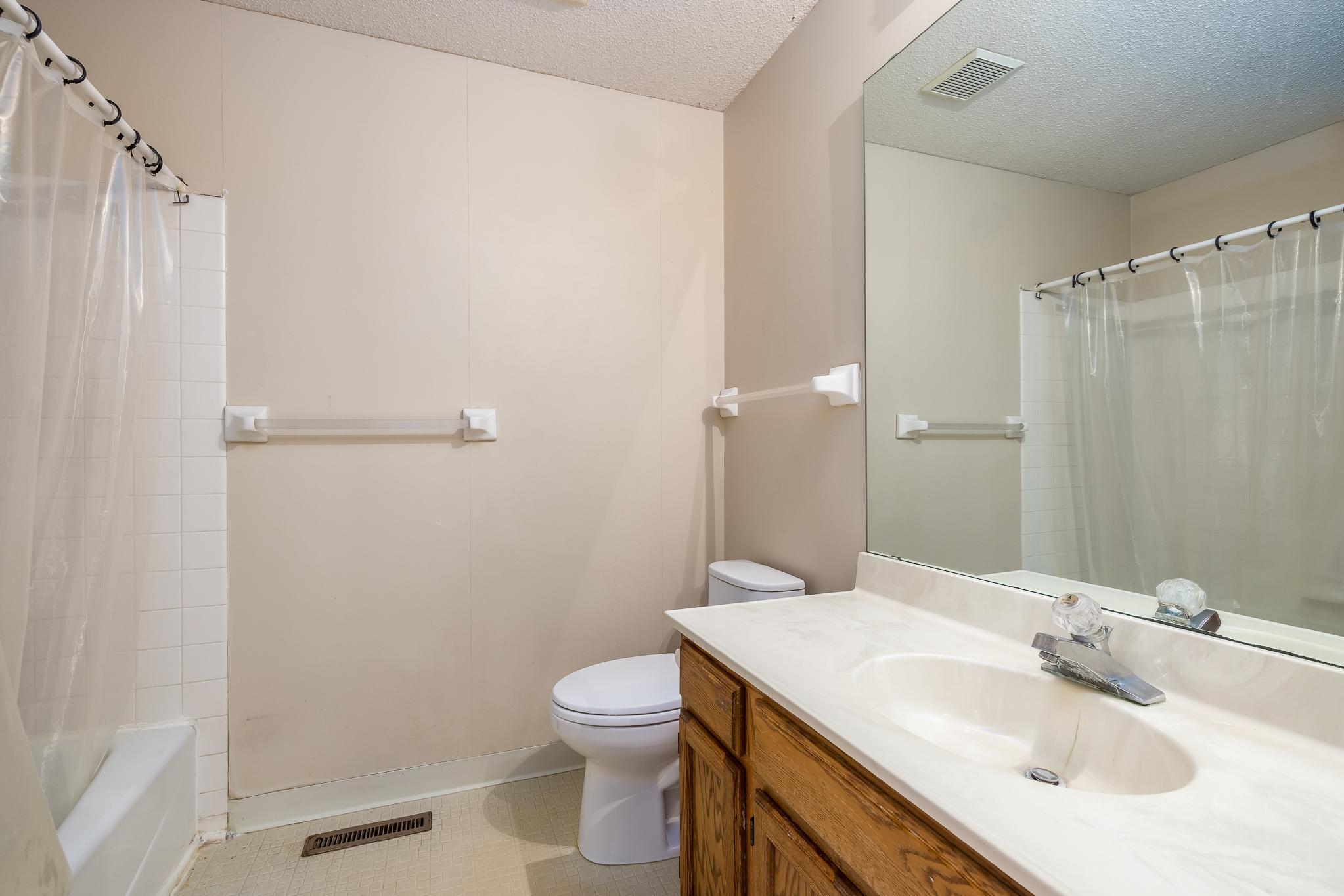 2915 Wimbledon Drive