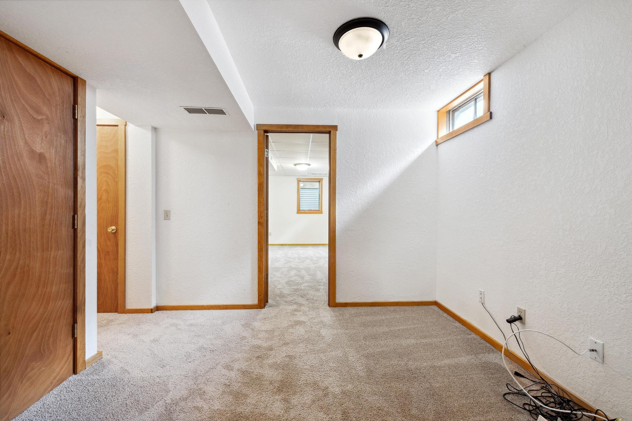 2915 Wimbledon Drive