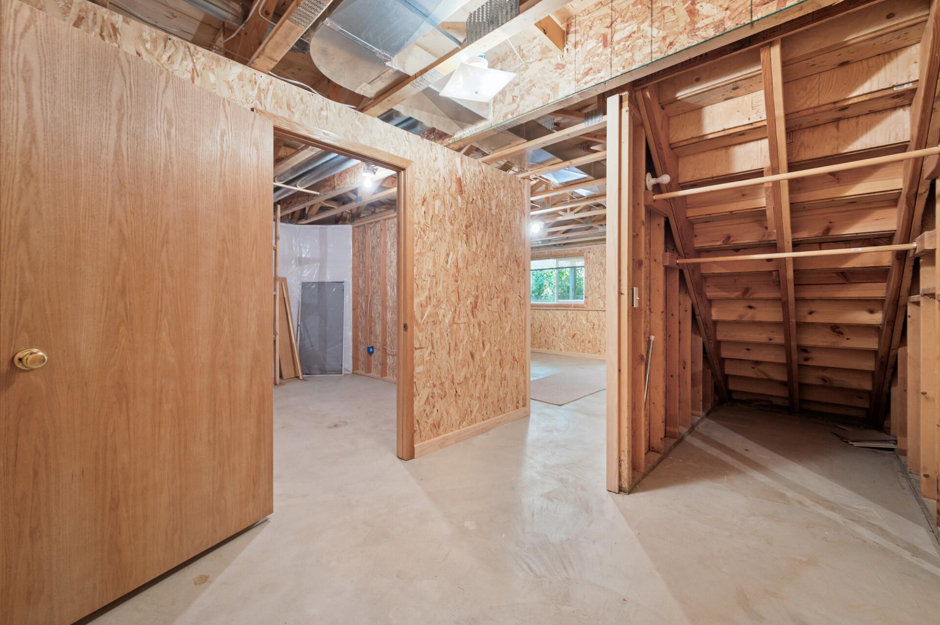 1191 Sterling Circle N