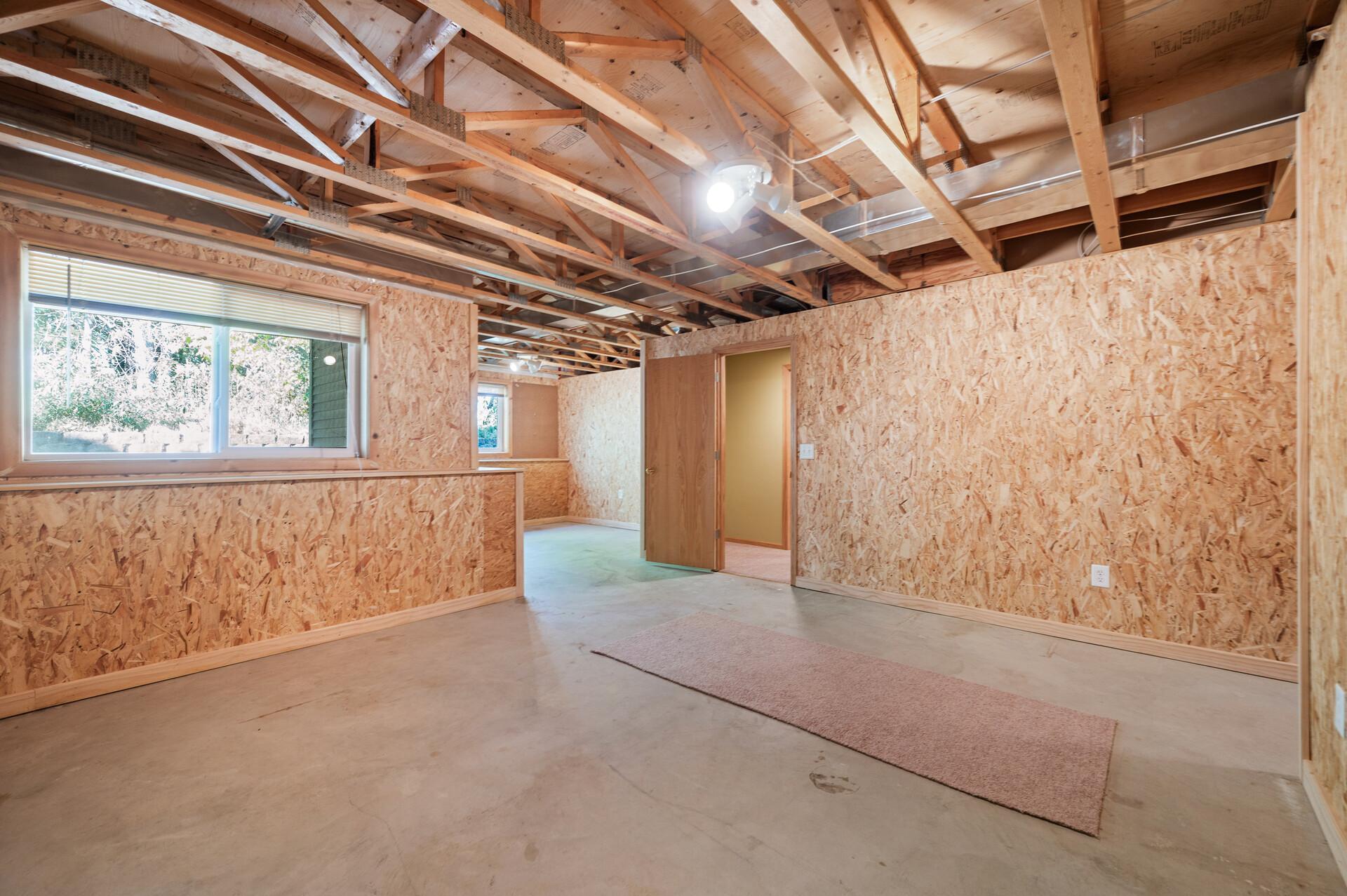 1191 Sterling Circle N