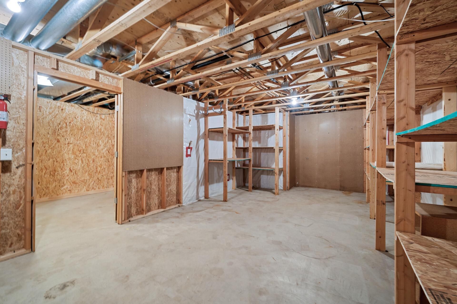 1191 Sterling Circle N