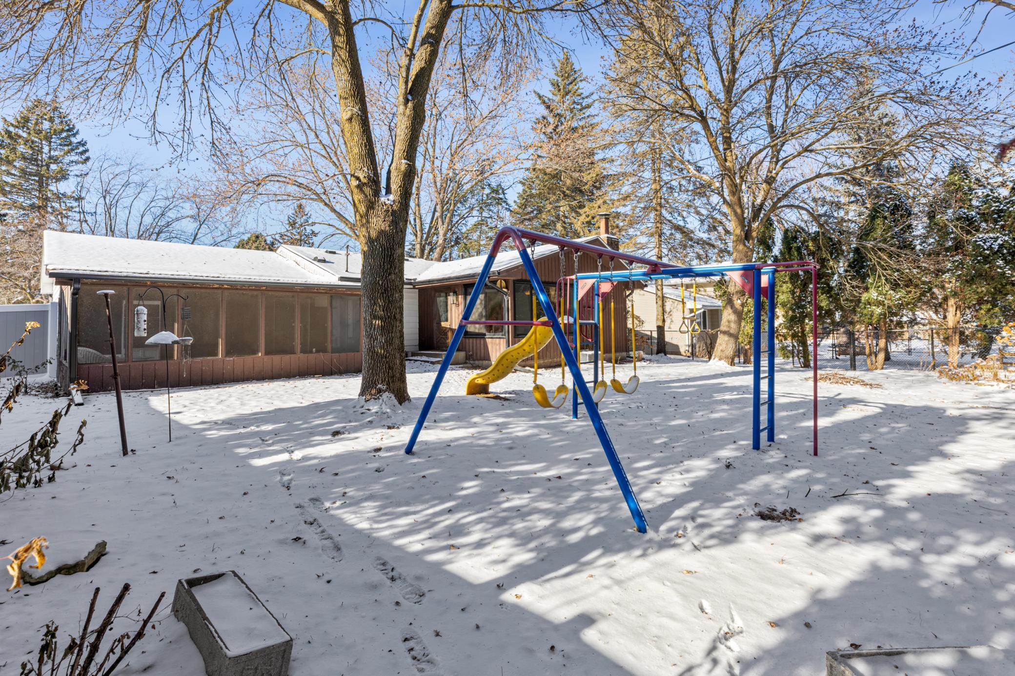 1097 Cedarwood Drive