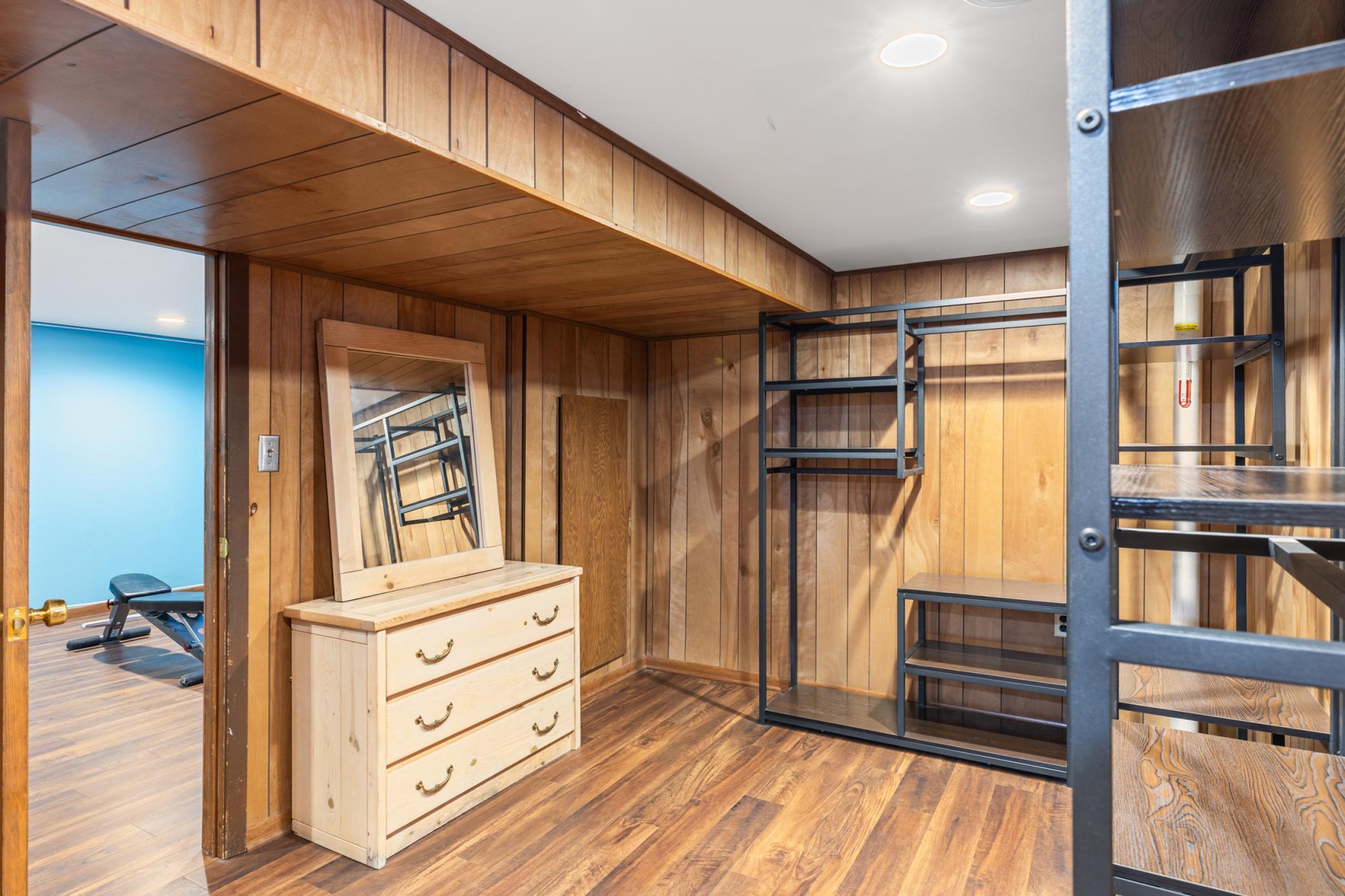 1097 Cedarwood Drive