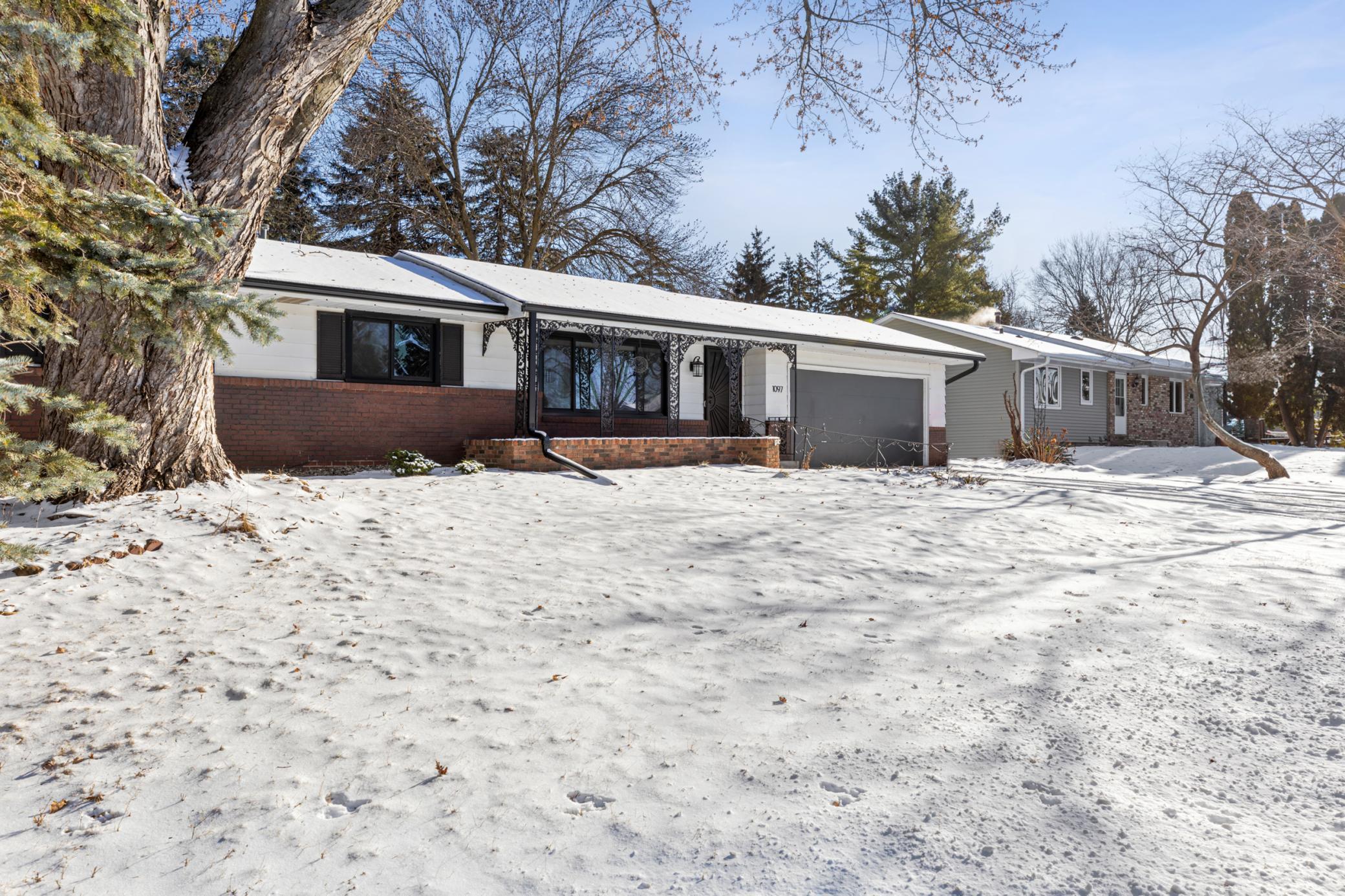 1097 Cedarwood Drive