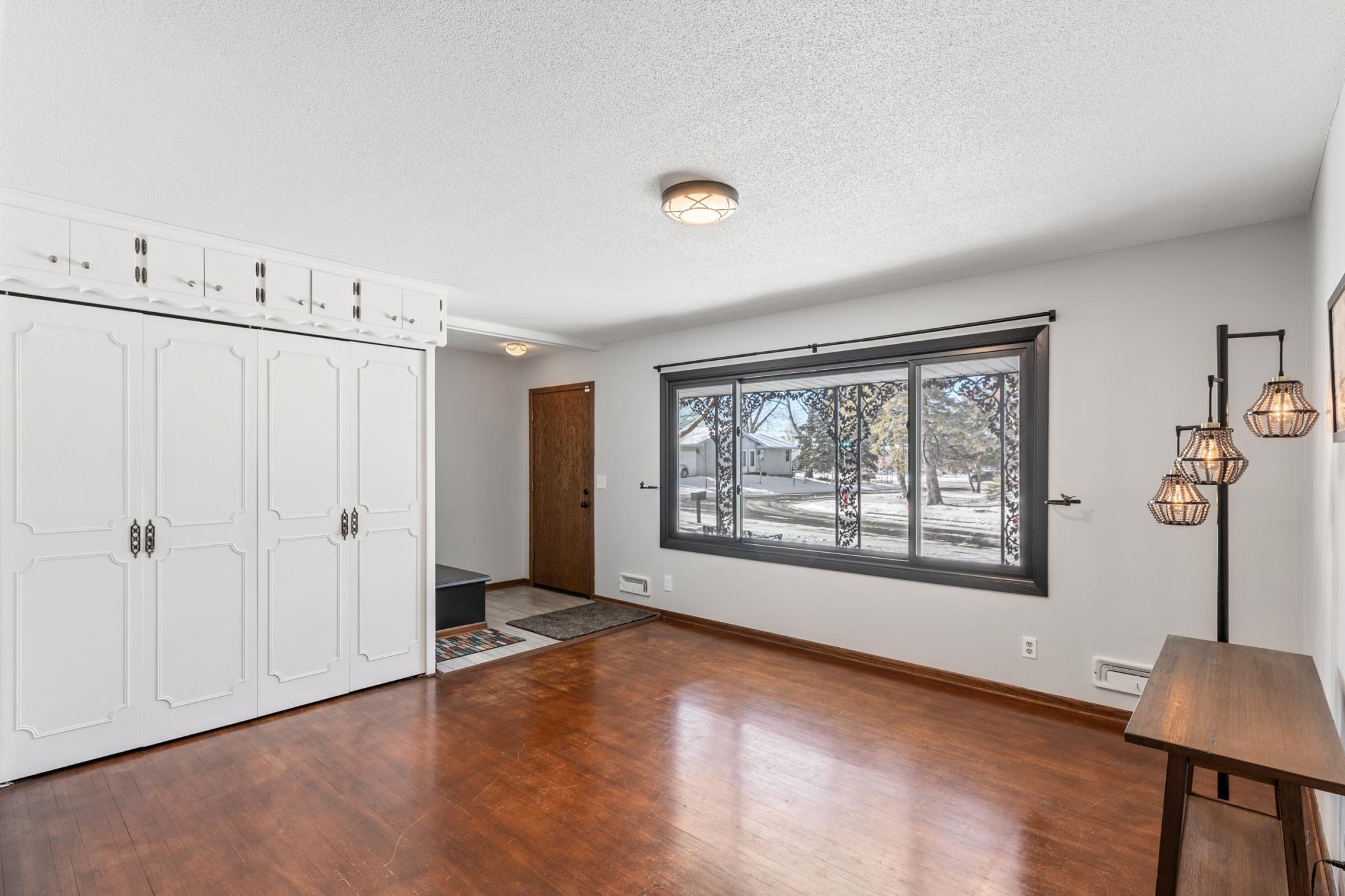 1097 Cedarwood Drive