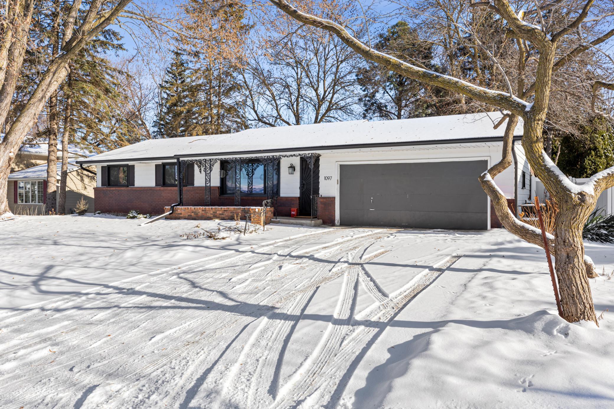 1097 Cedarwood Drive