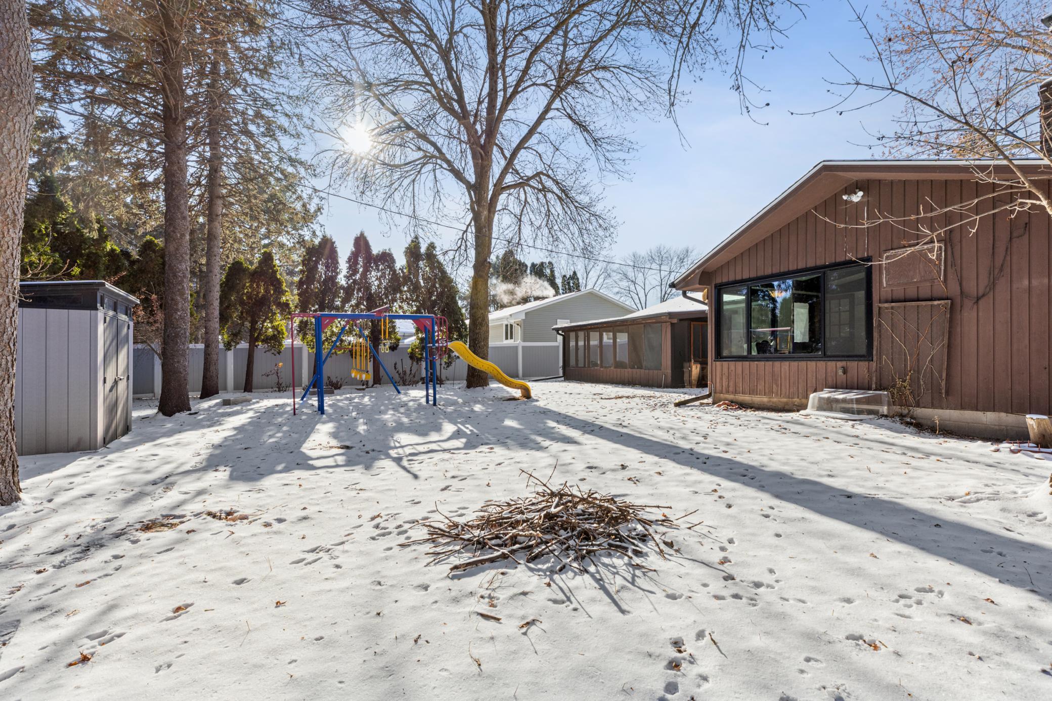 1097 Cedarwood Drive