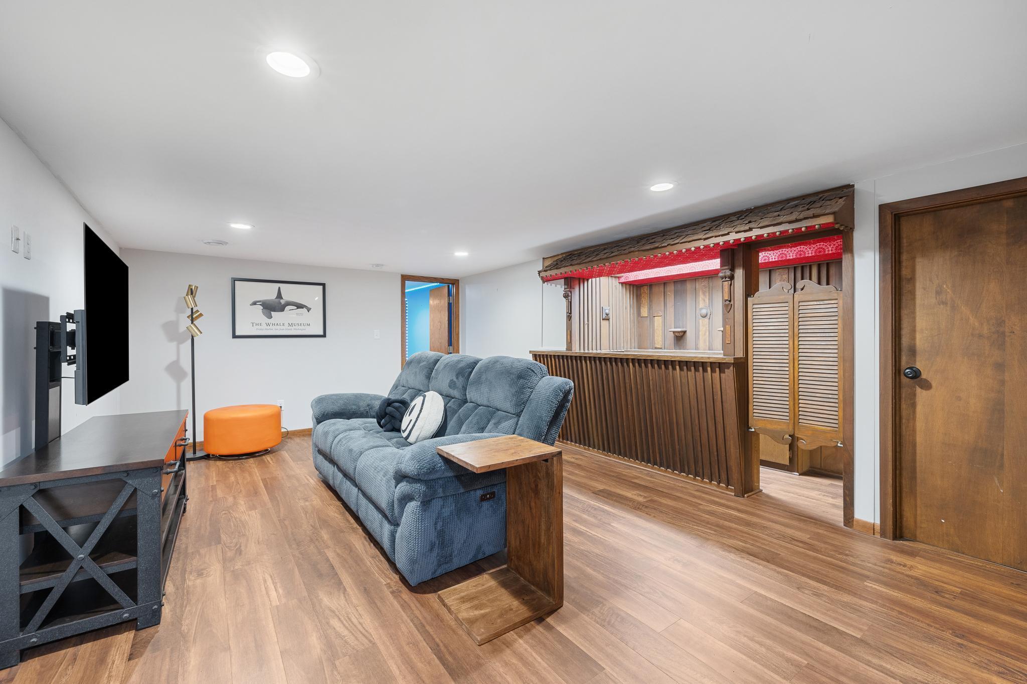 1097 Cedarwood Drive