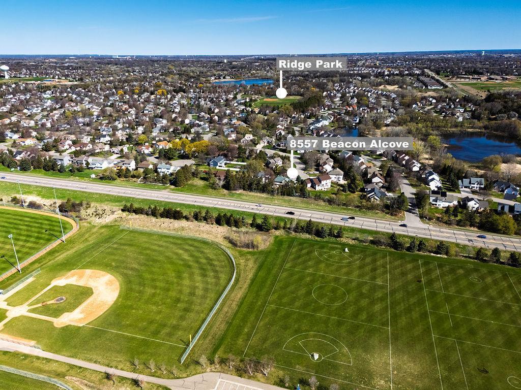 8557 Beacon Alcove