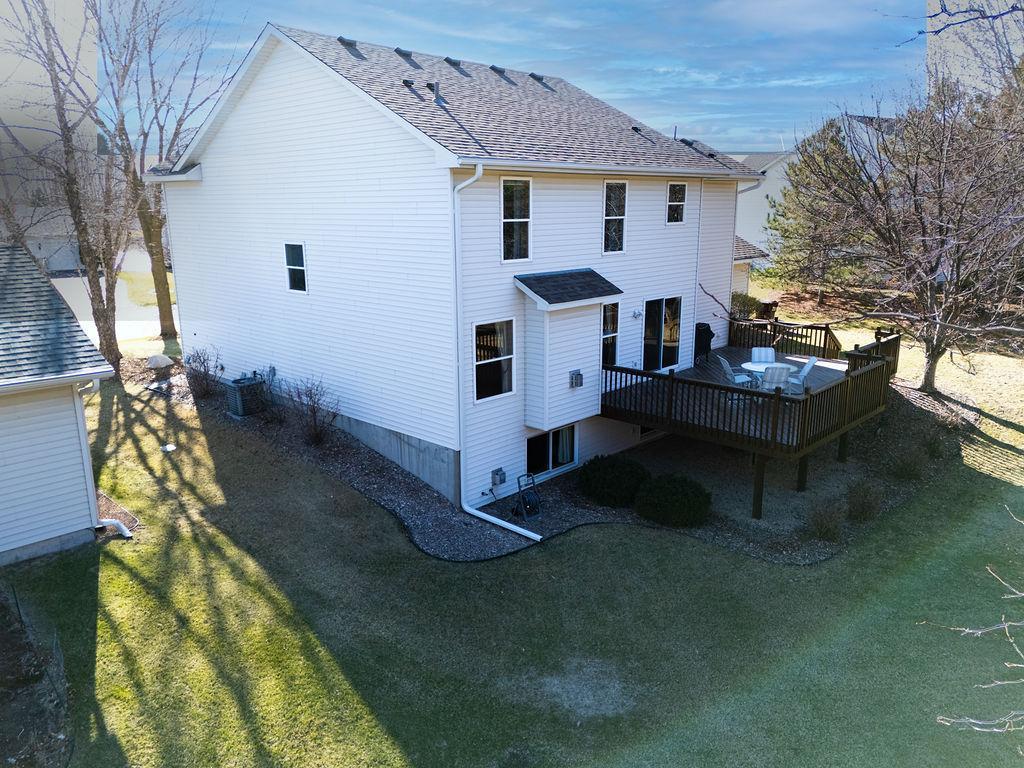 8036 Greenbriar Lane