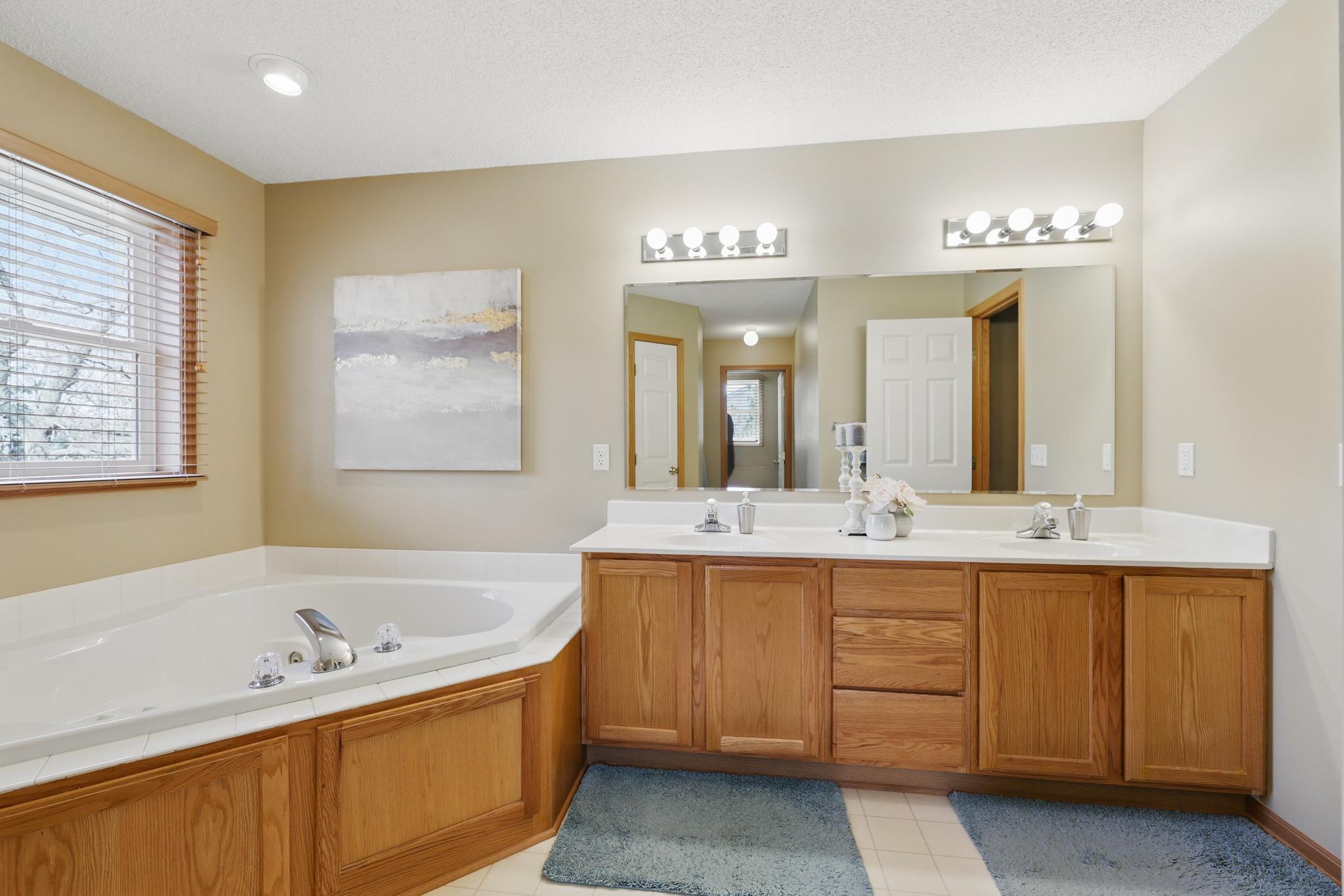 8036 Greenbriar Lane