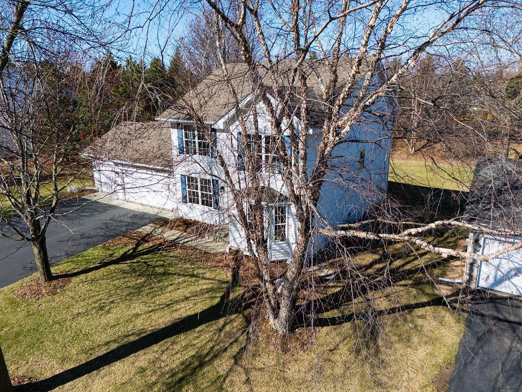 8036 Greenbriar Lane