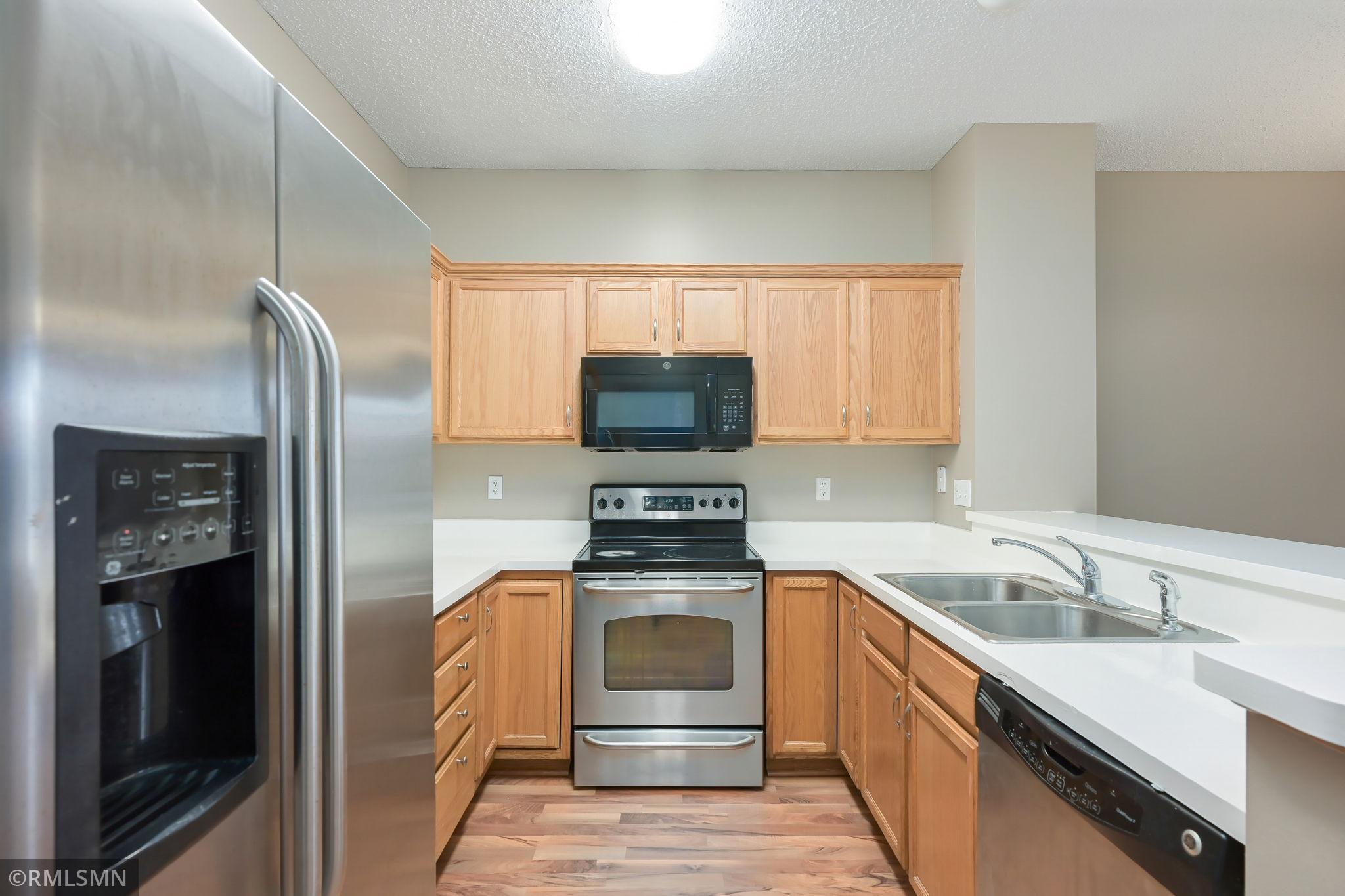 1613 Legacy Parkway E Unit: 2
