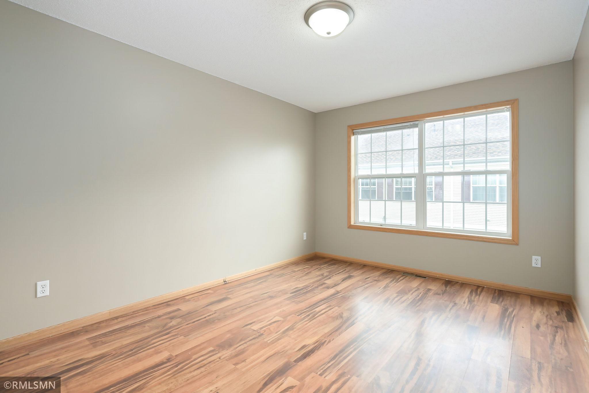 1613 Legacy Parkway E Unit: 2