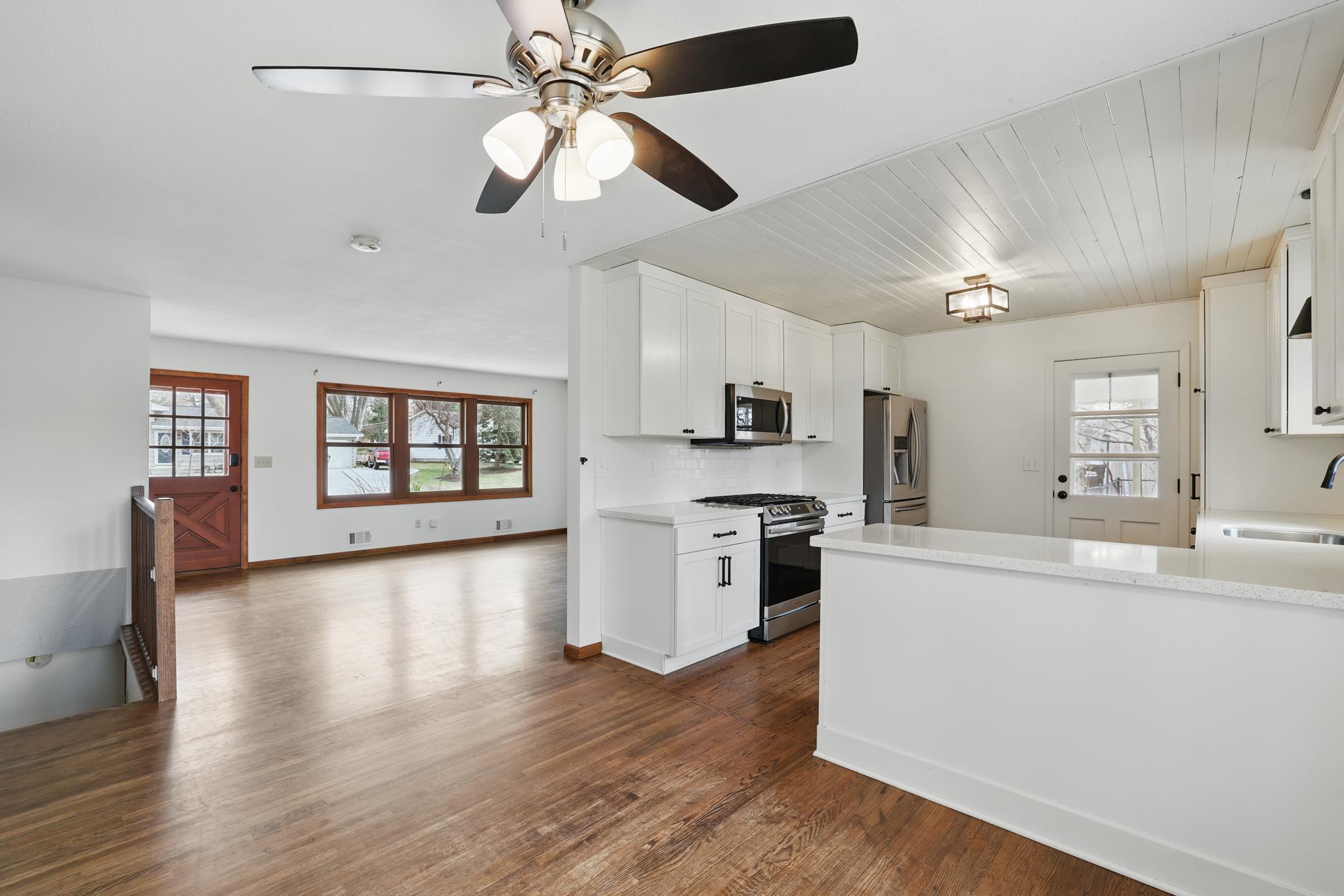 1748 Lamplight Drive