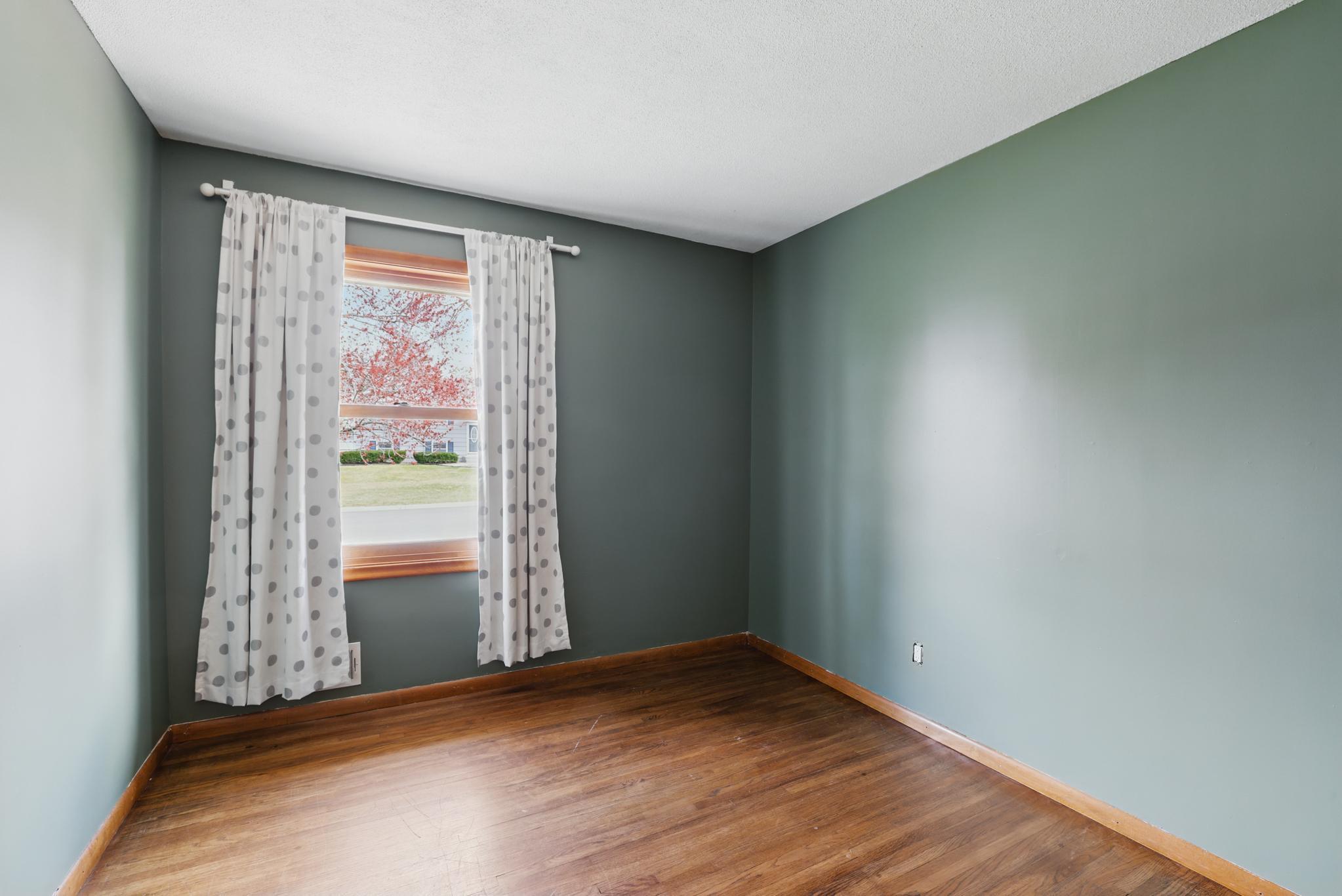 1748 Lamplight Drive