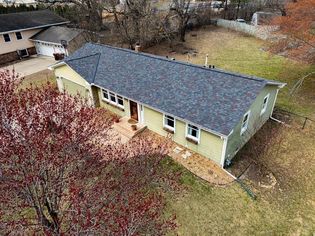 1748 Lamplight Drive