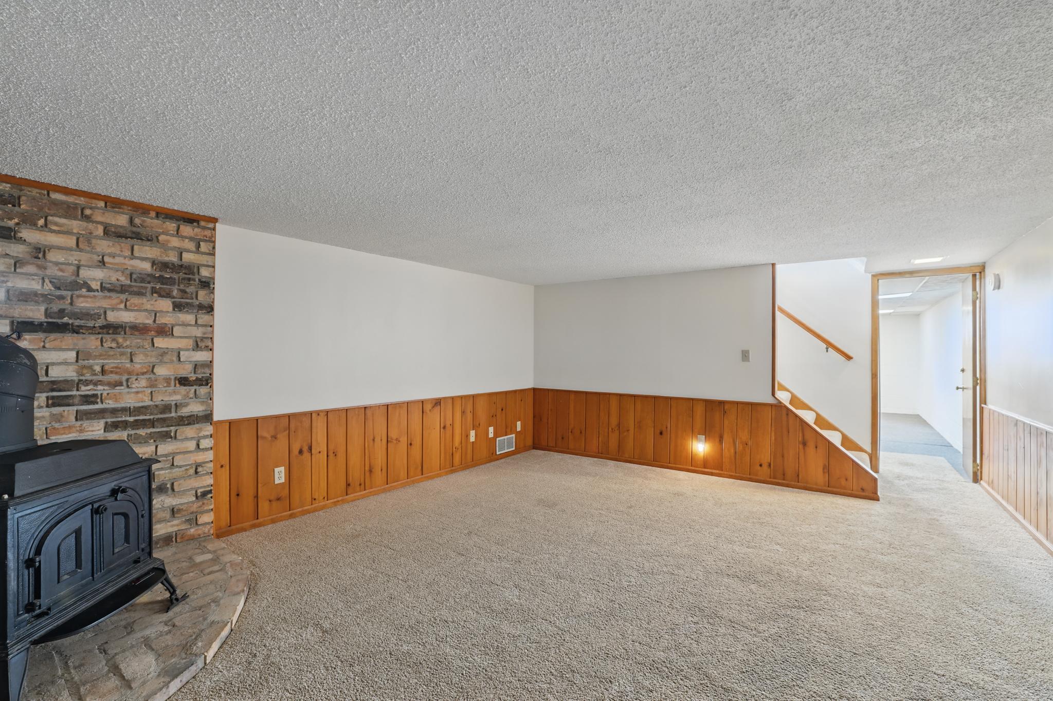 1748 Lamplight Drive