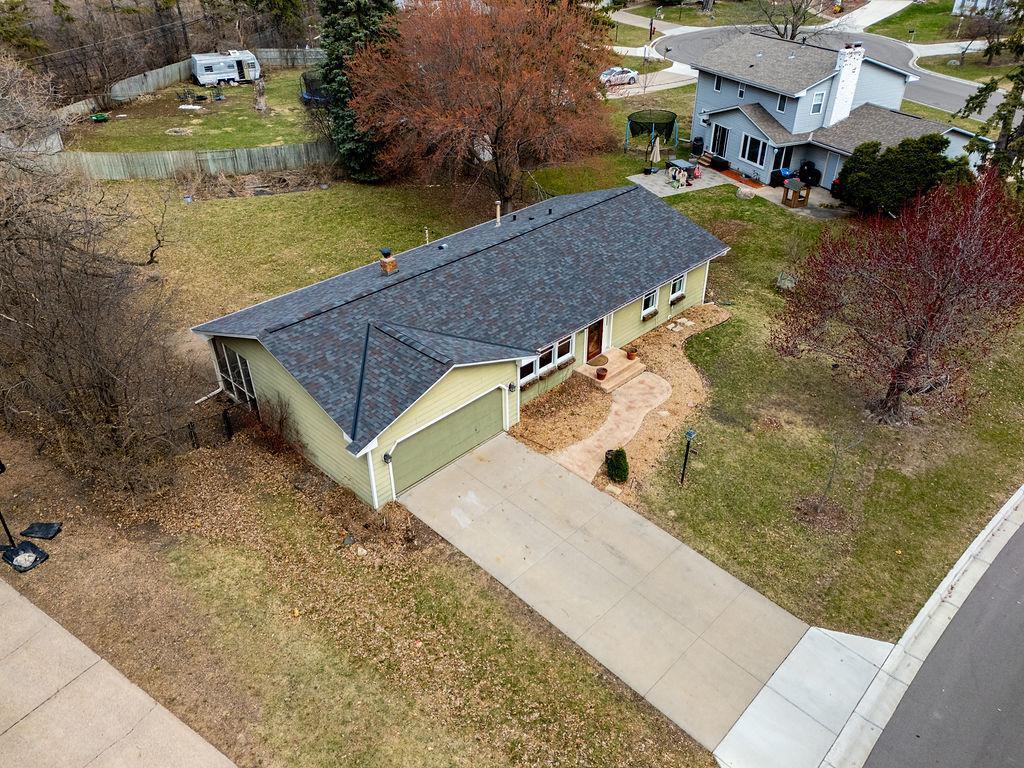 1748 Lamplight Drive