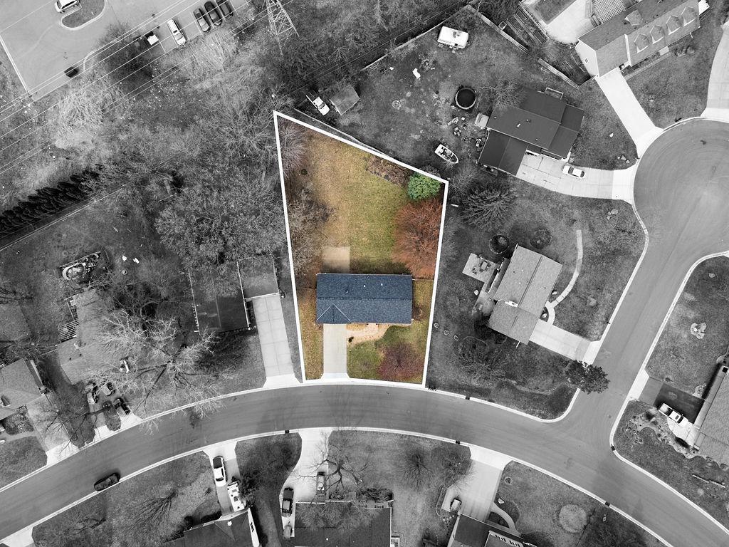 1748 Lamplight Drive