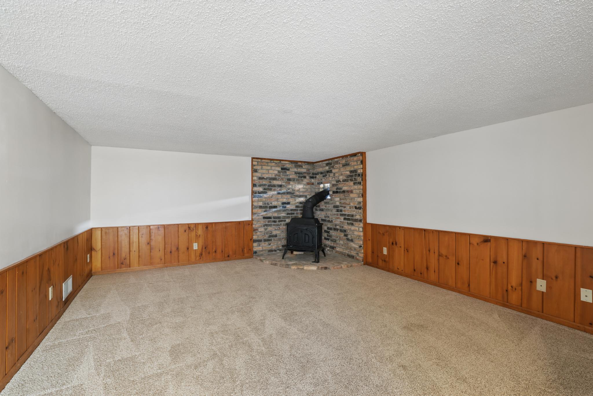 1748 Lamplight Drive