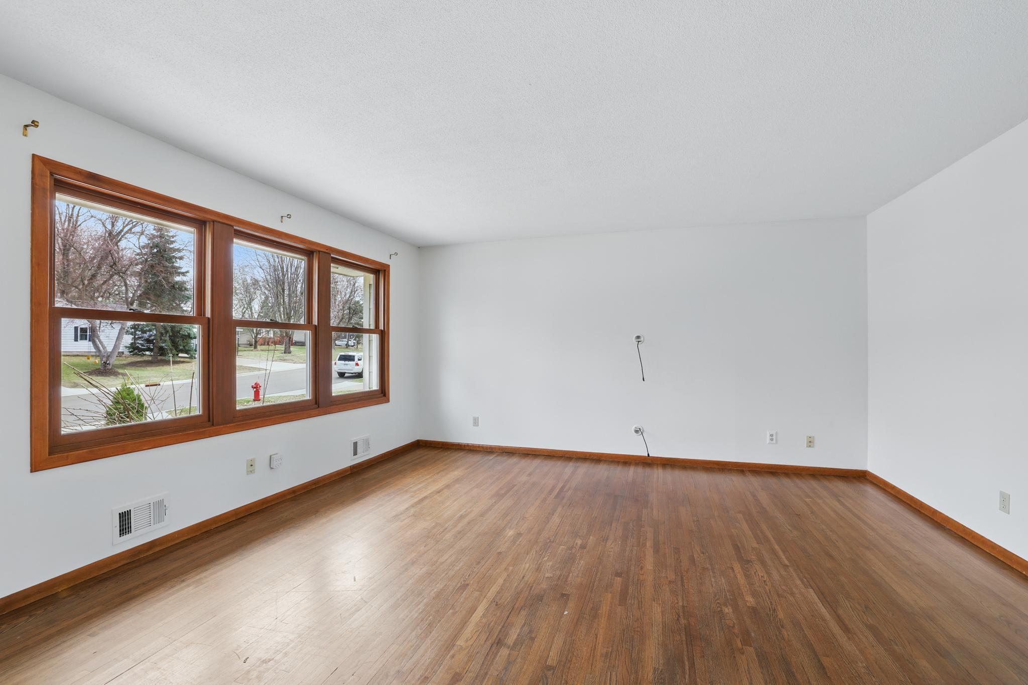 1748 Lamplight Drive