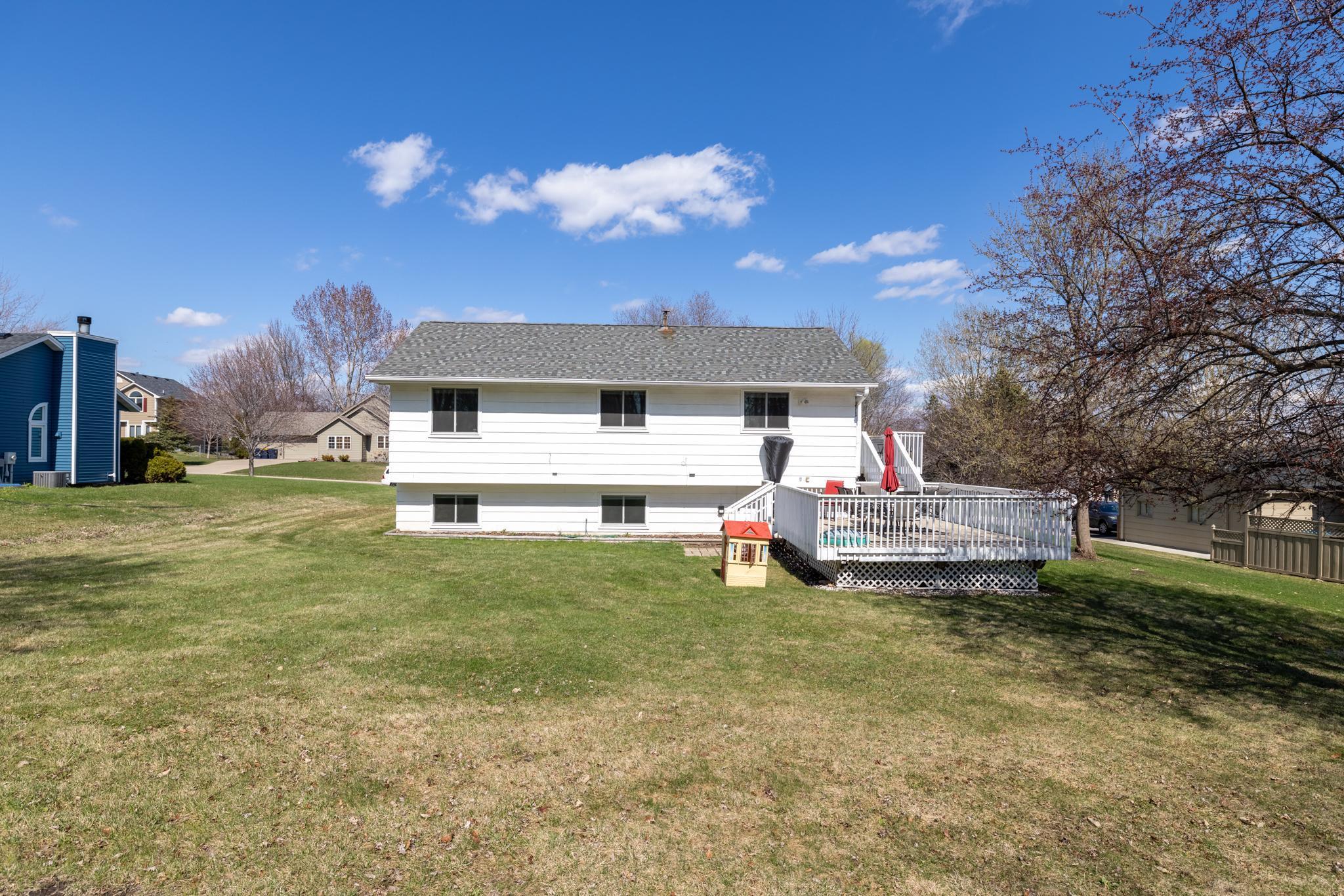 16461 Harwell Avenue