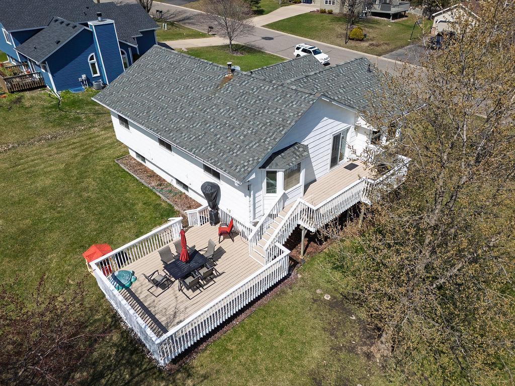 16461 Harwell Avenue