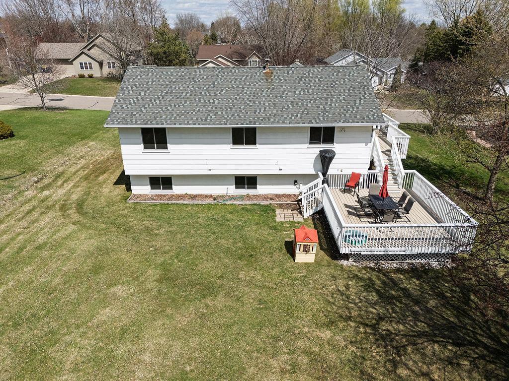 16461 Harwell Avenue