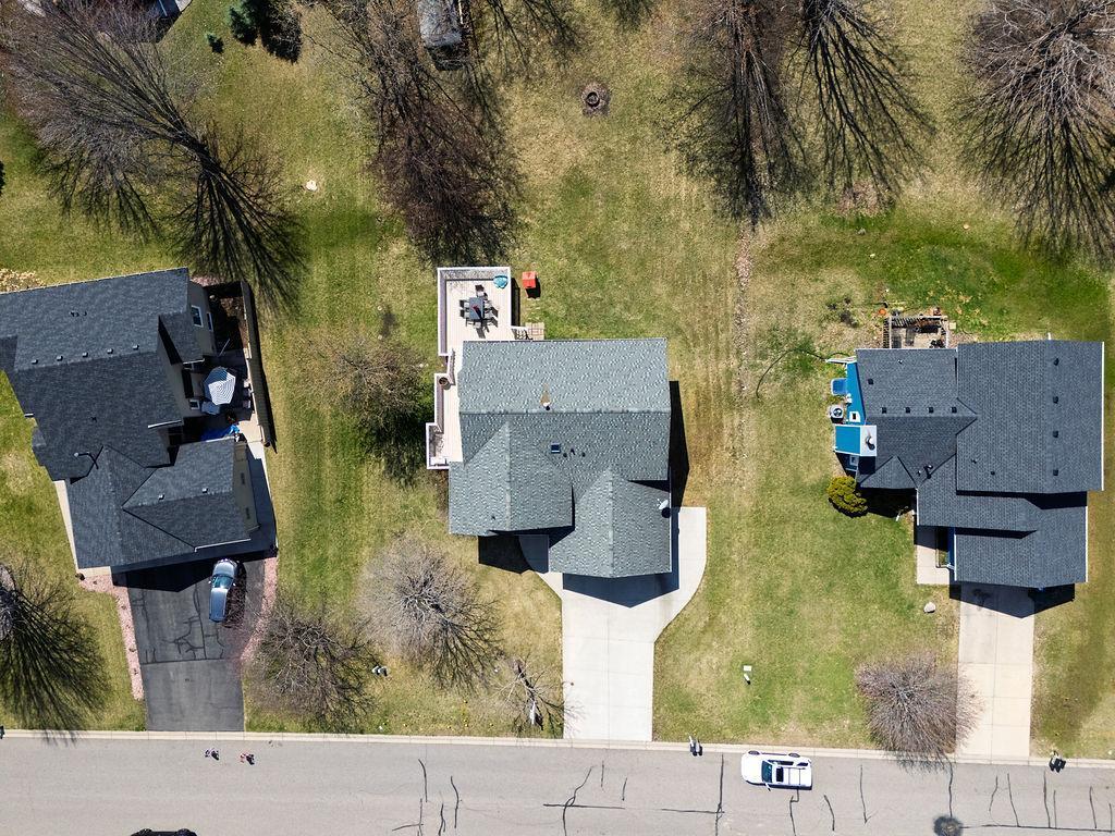 16461 Harwell Avenue