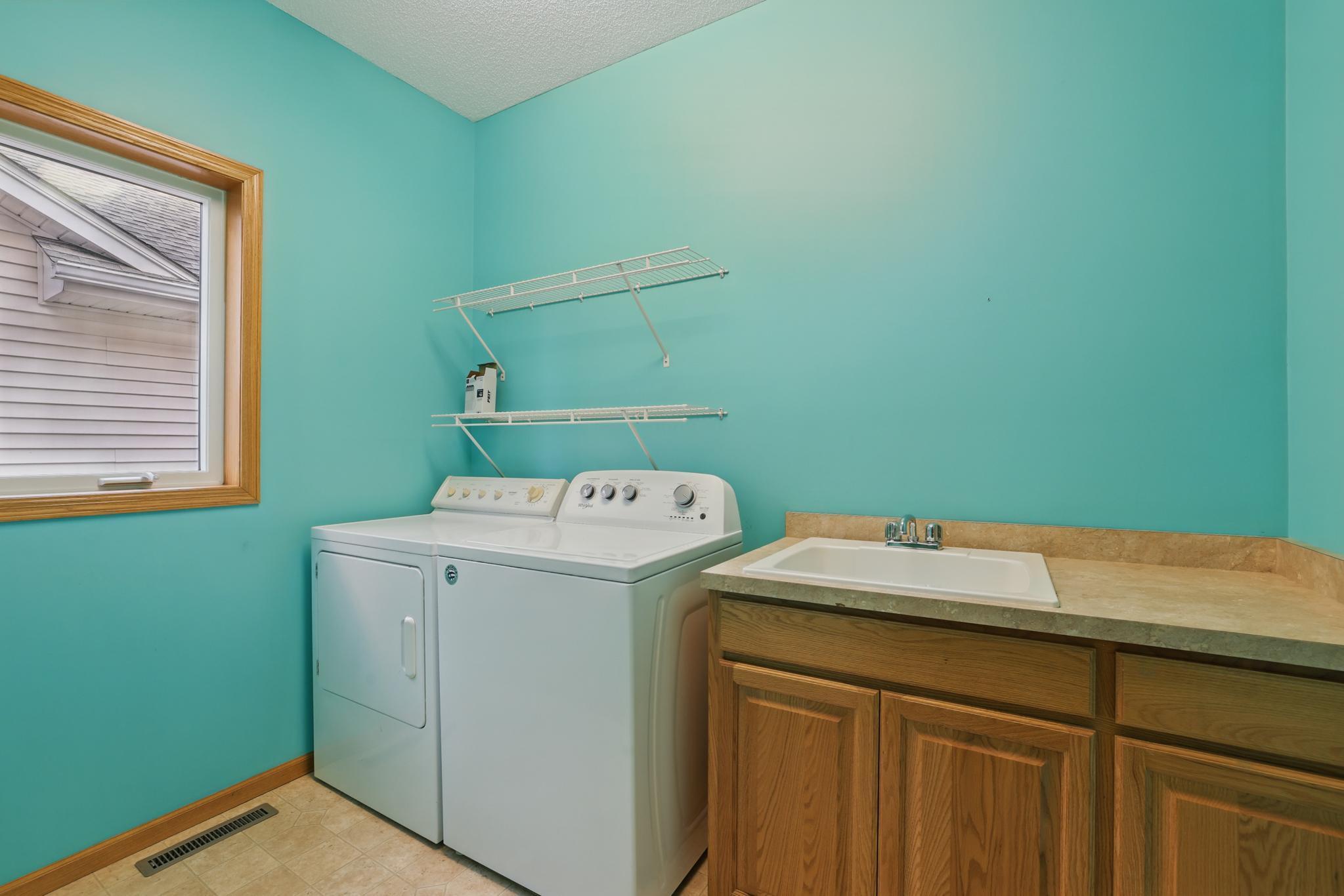 1191 Sterling Circle N