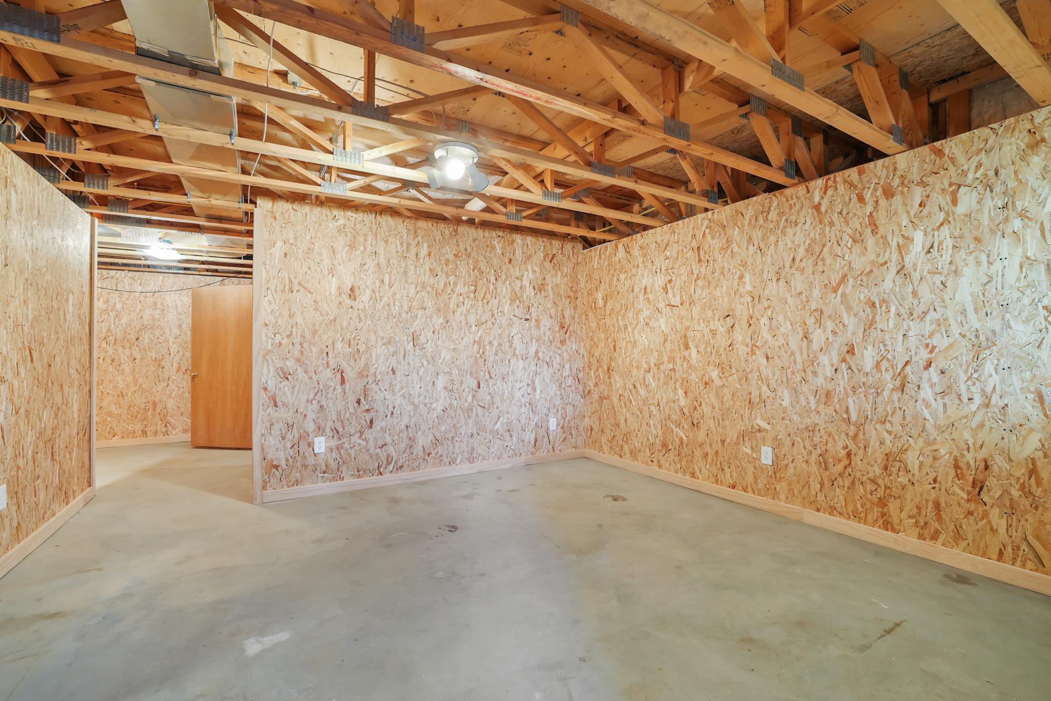 1191 Sterling Circle N