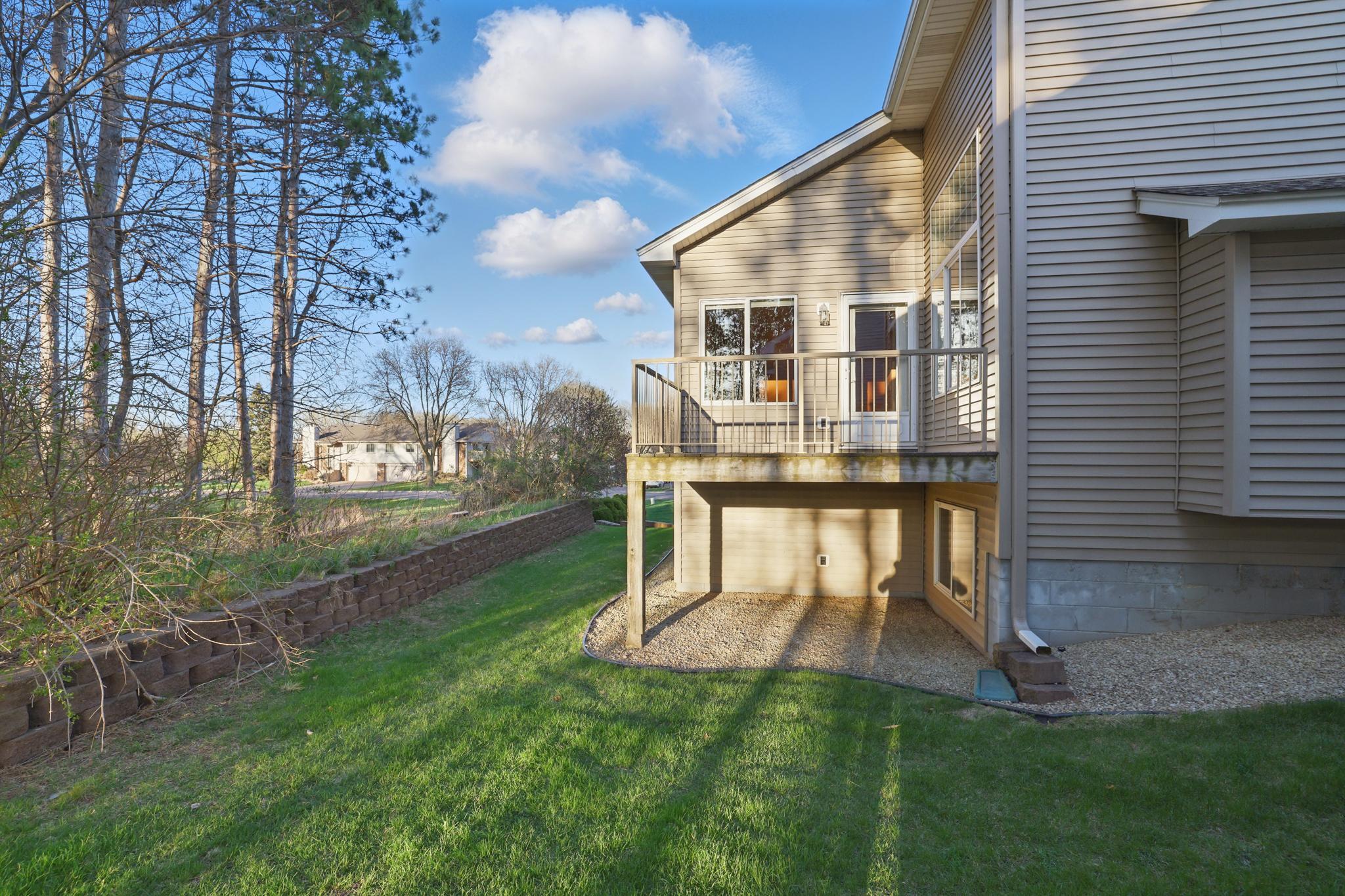 1191 Sterling Circle N